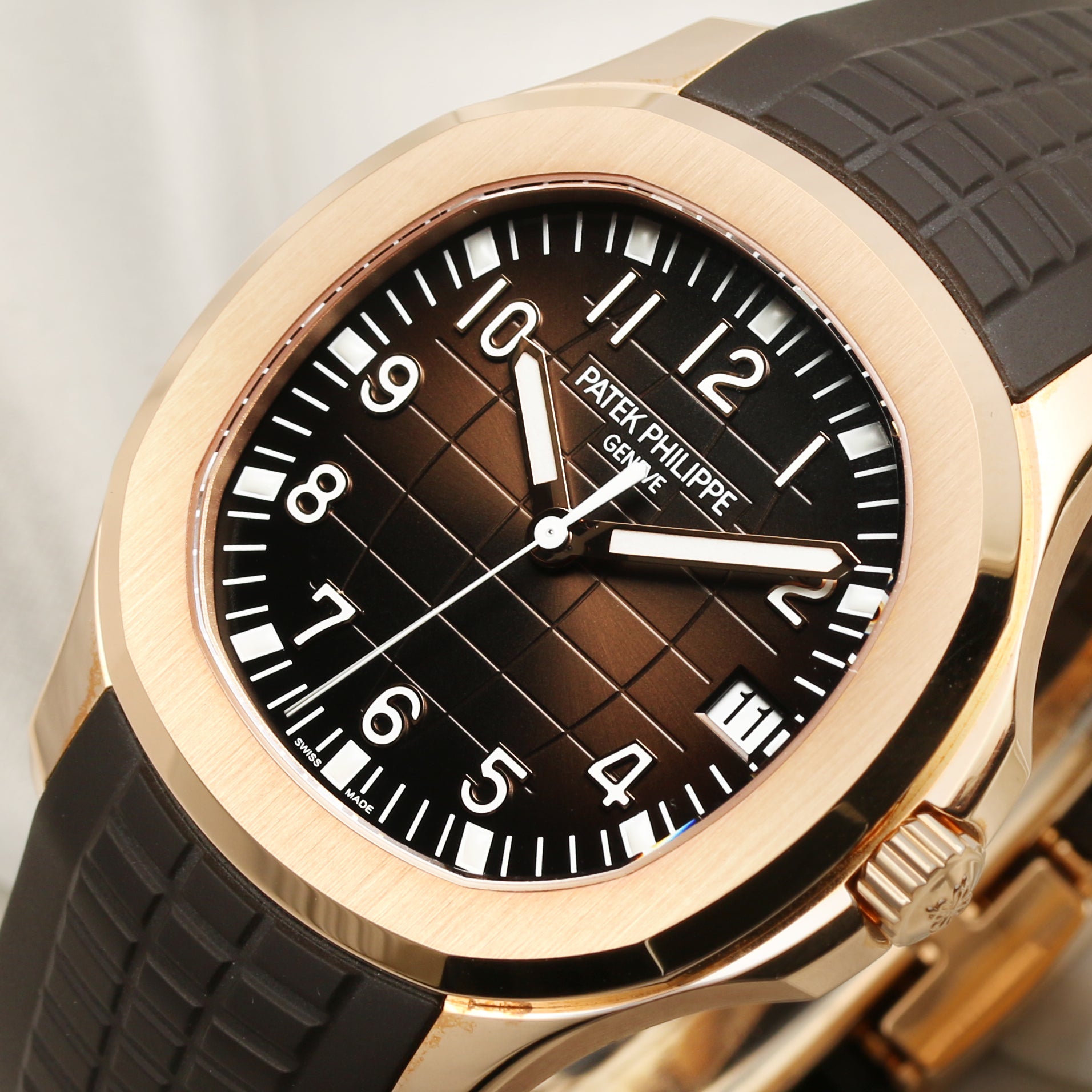 Patek Philippe Aquanaut 5167R 18K Rose Gold Chocolate Dial Second Hand Watch Collectors 4
