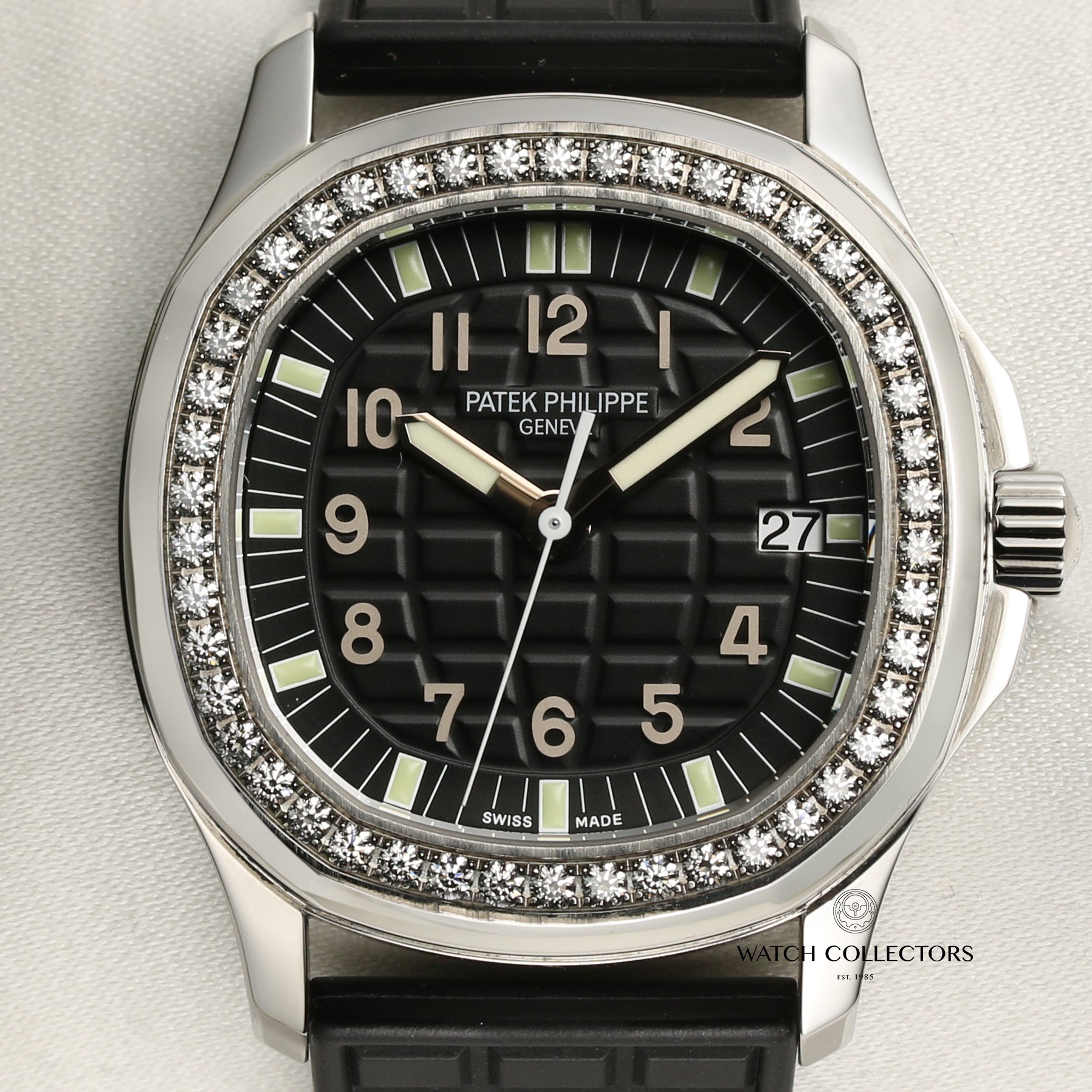 Patek Philippe Aquanaut Stainless Steel 5067 Diamond Bezel Second Hand Watch Collectors 2