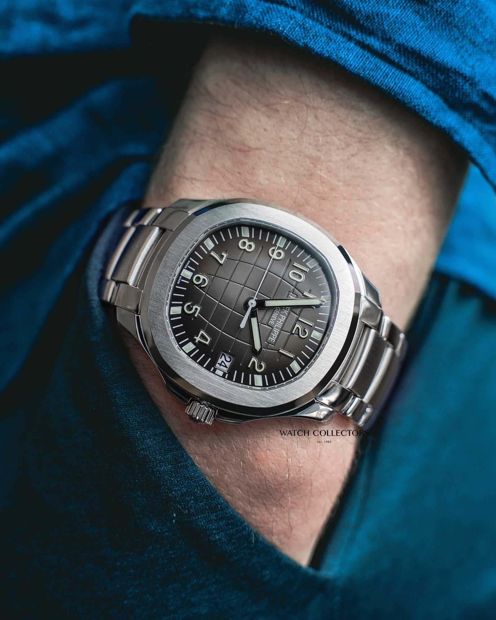 Patek Philippe Aquanaut Stainless Steel Second Hand Watch Collectors 12