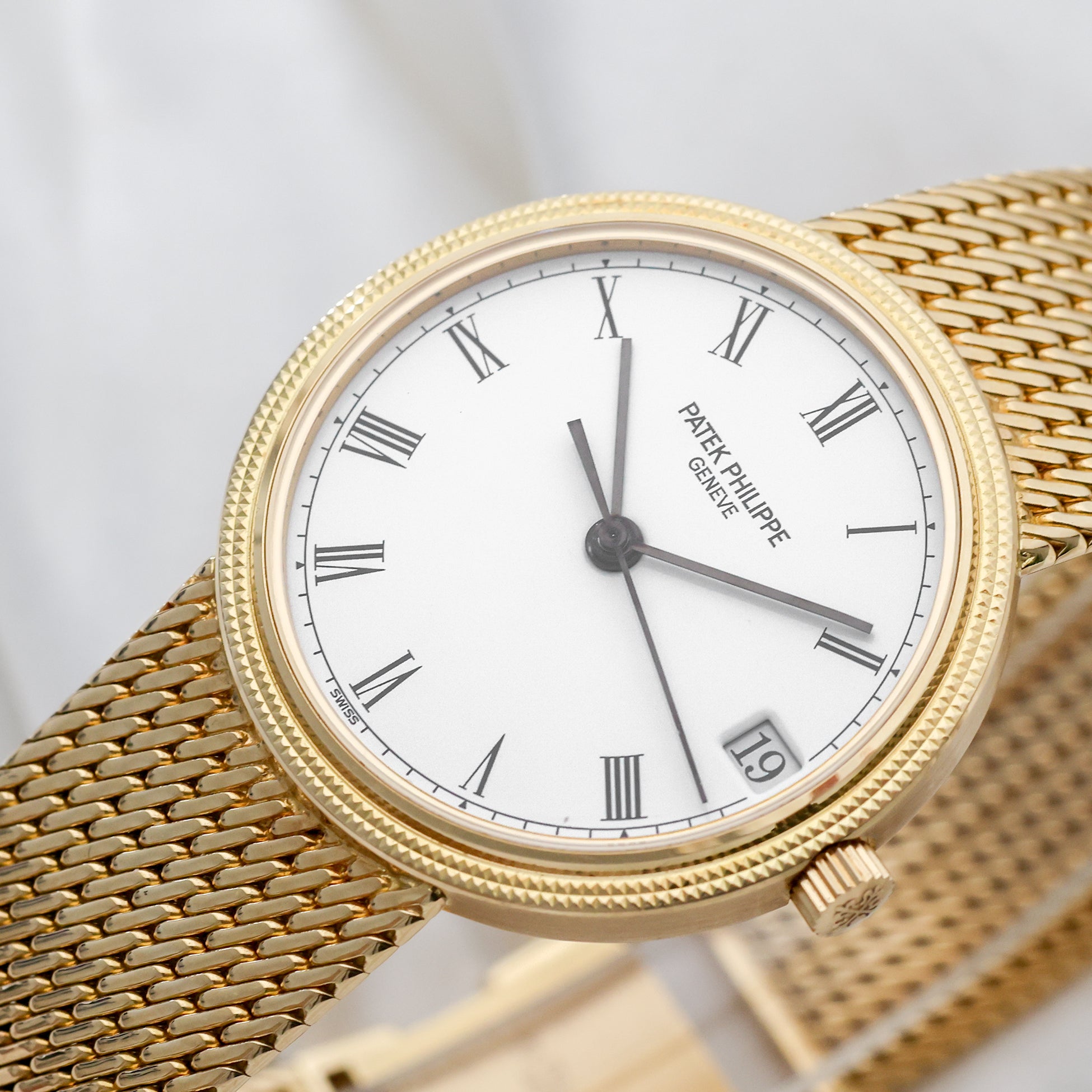 Patek Philippe Calatrava 18K Yellow Gold Second Hand Watch Collectors 4