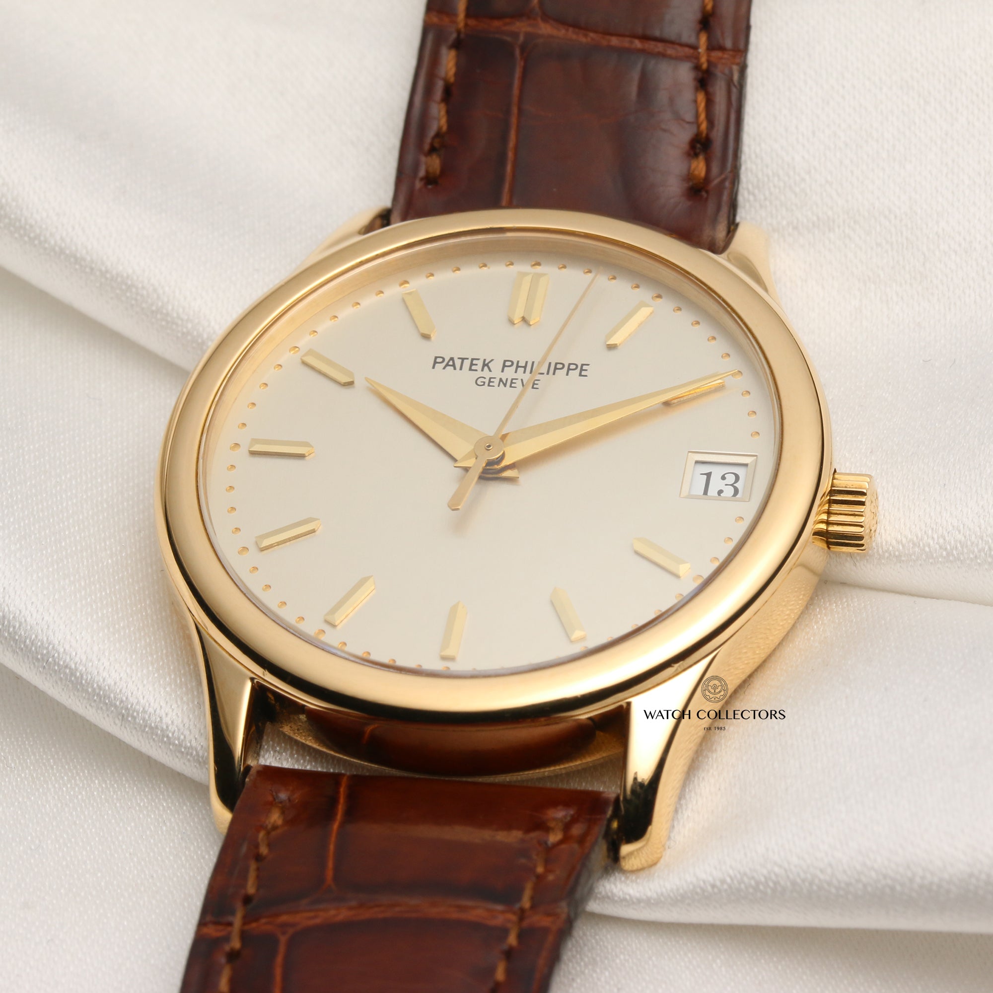 Patek Philippe Calatrava 18K Yellow Gold Second Hand Watch Collectors 5