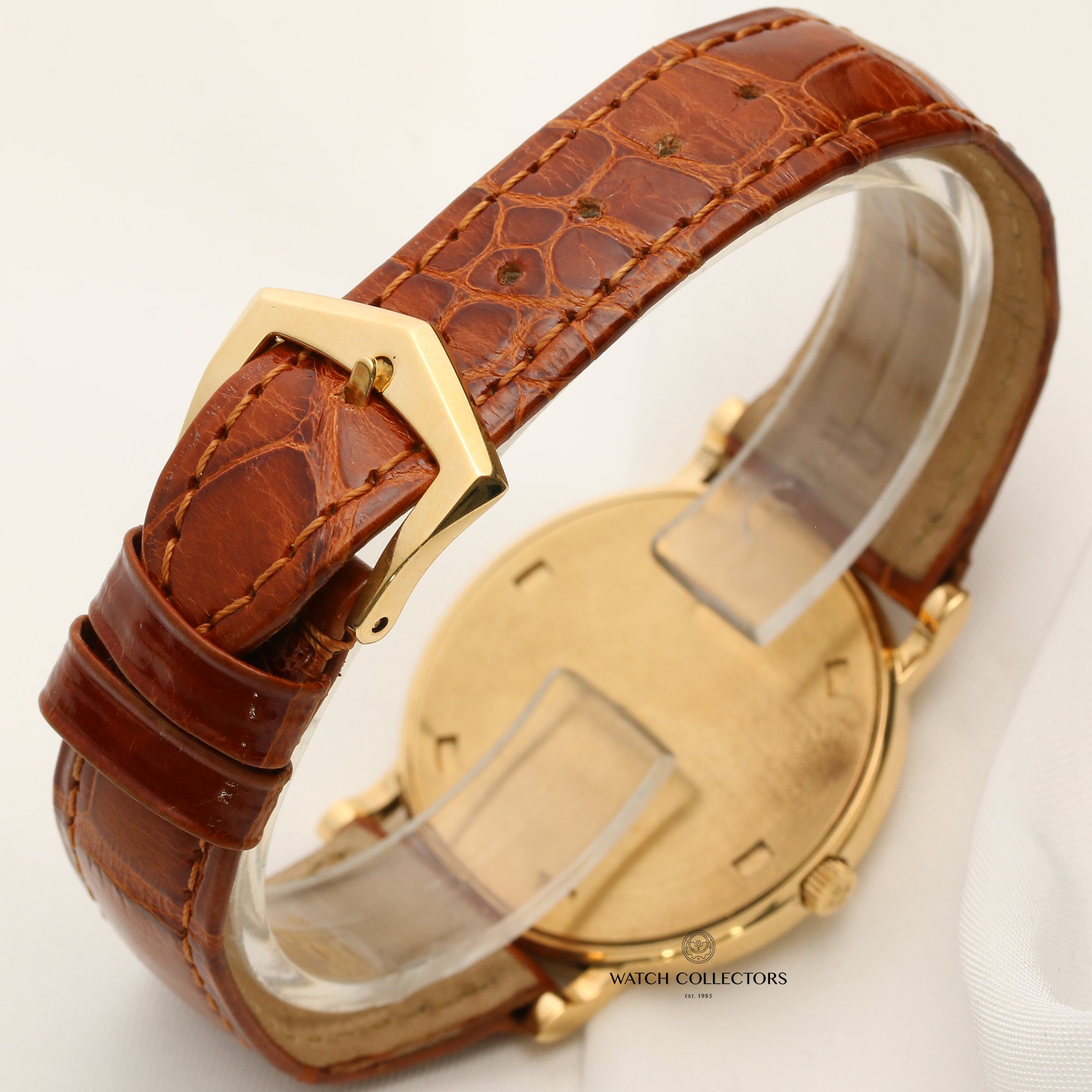 Patek Philippe Calatrava 3520 18K Yellow Gold Enamel Dial Second Hand Watch Collectors 5