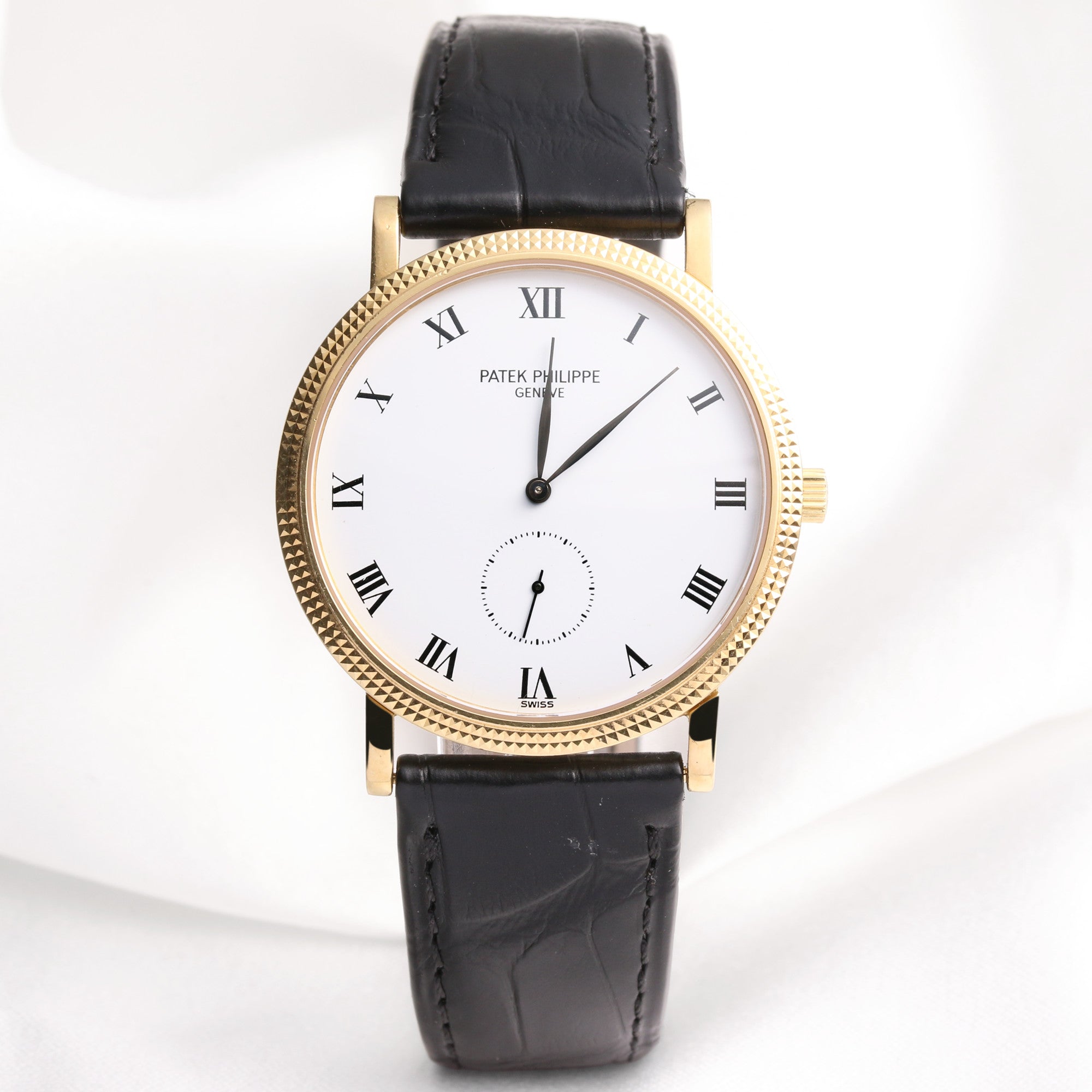 Patek Philippe Calatrava 3919 18K Yellow Gold Second Hand Watch Collectors 1