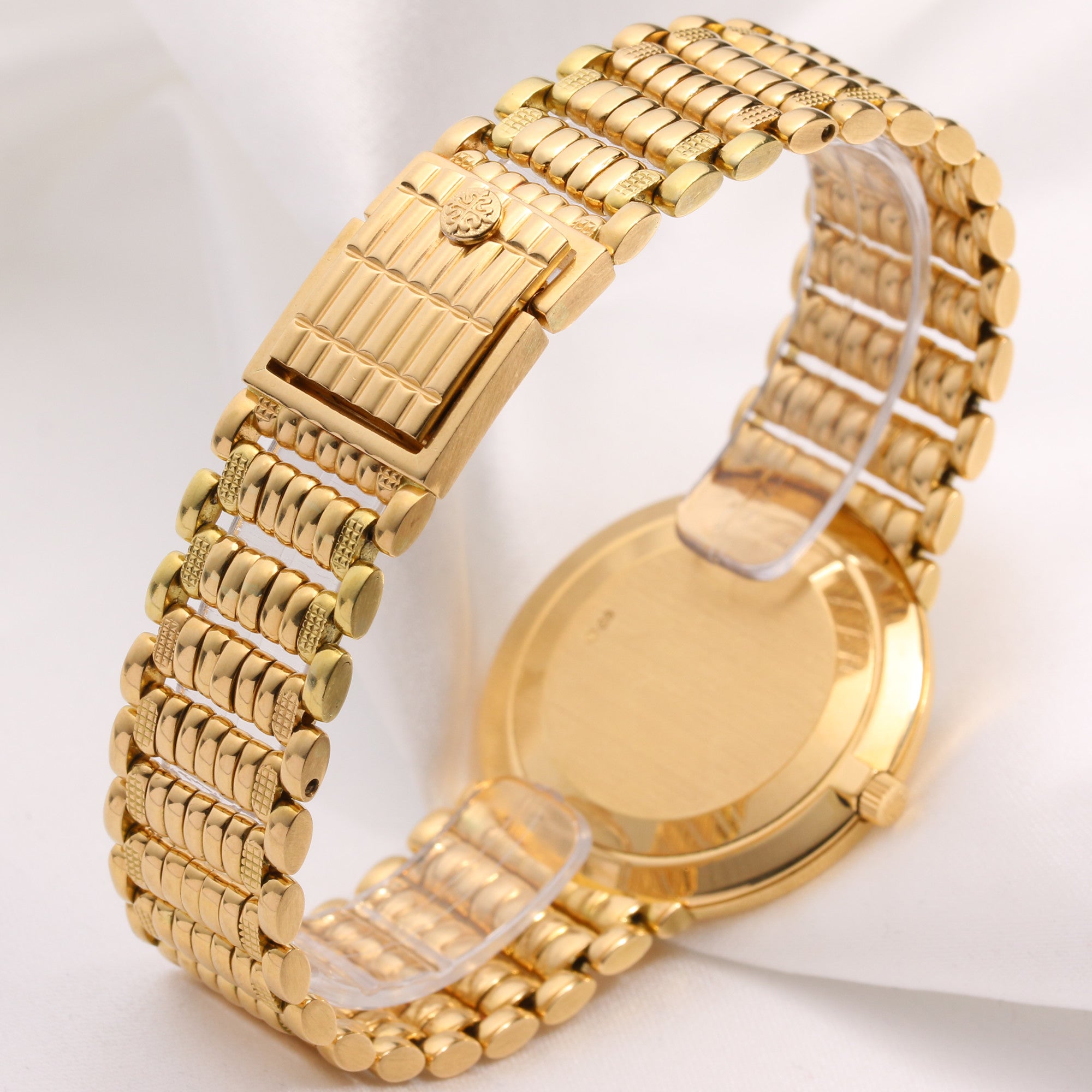 Patek Philippe Calatrava 3919 18K Yellow Gold Second Hand Watch Collectors 5