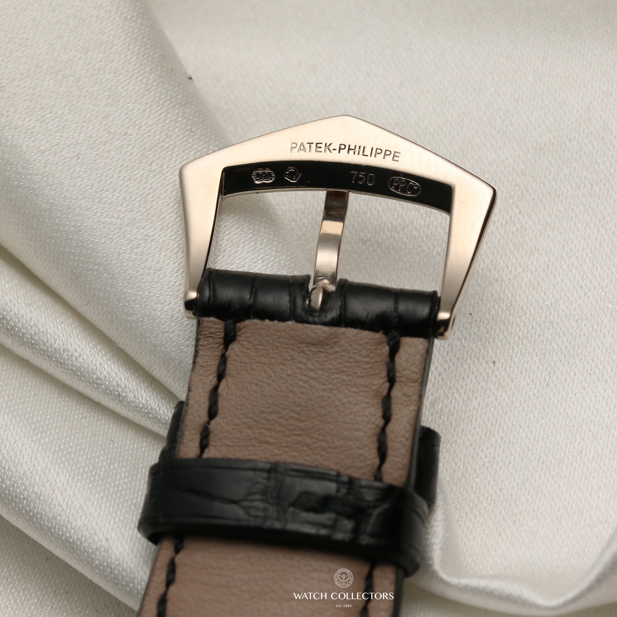 Patek Philippe Calendario 18K White Gold Second Hand Watch Collectors 10