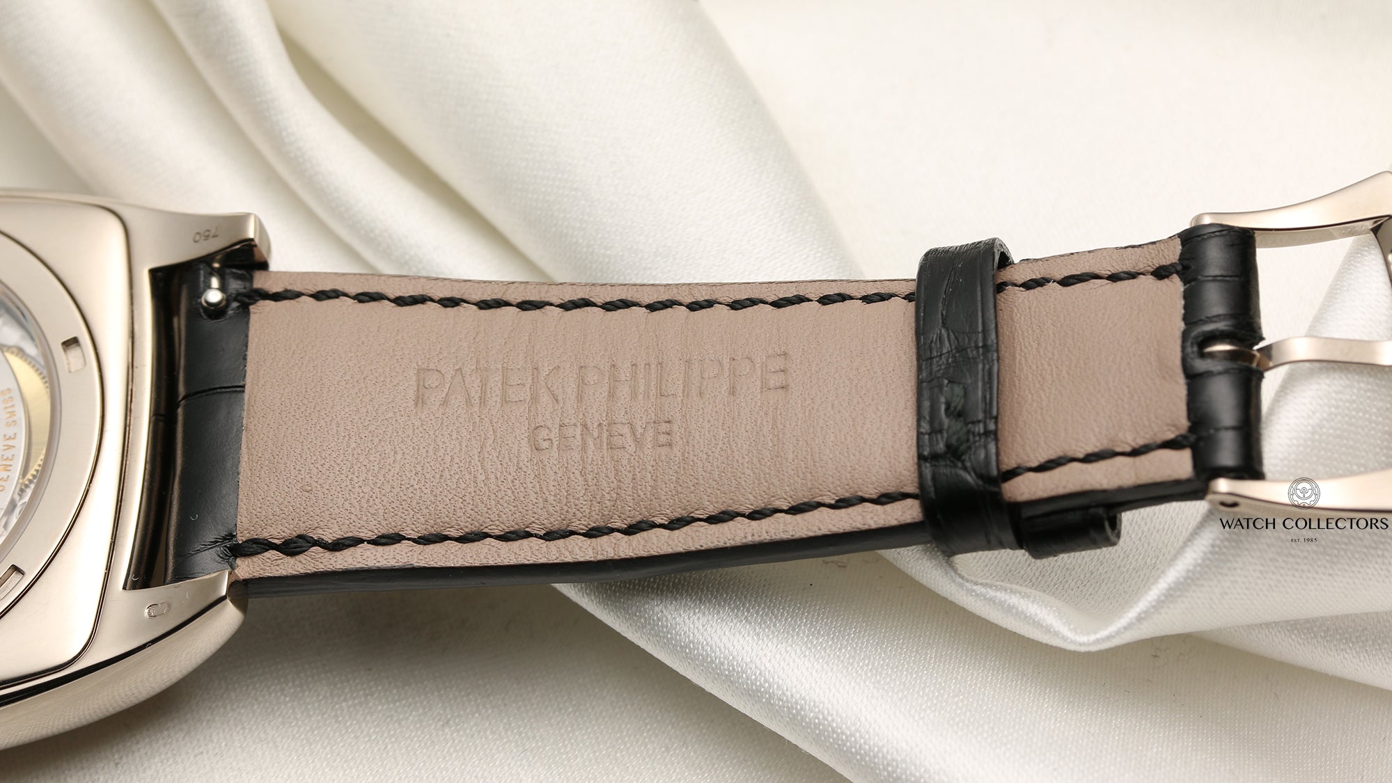 Patek Philippe Calendario 18K White Gold Second Hand Watch Collectors 9