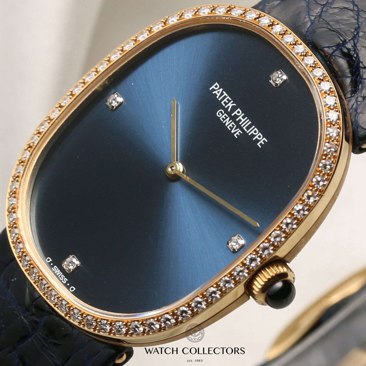 Patek Philippe Ellipse 18K Yellow Gold Diamond Bezel Second Hand Watch Collectors 4