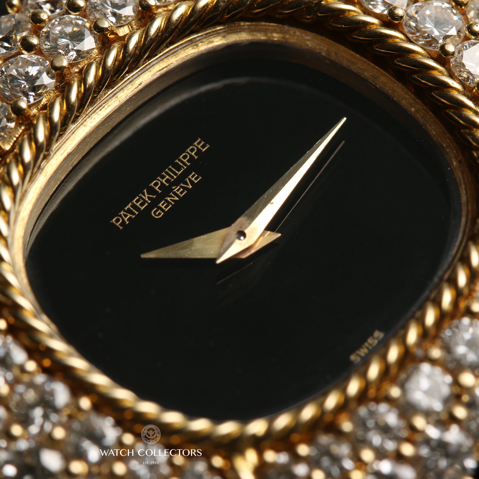 Patek Philippe Ellipse 18K Yellow Gold Onyx Dial Double Row Diamond Bezel Second Hand Watch Collectors 5