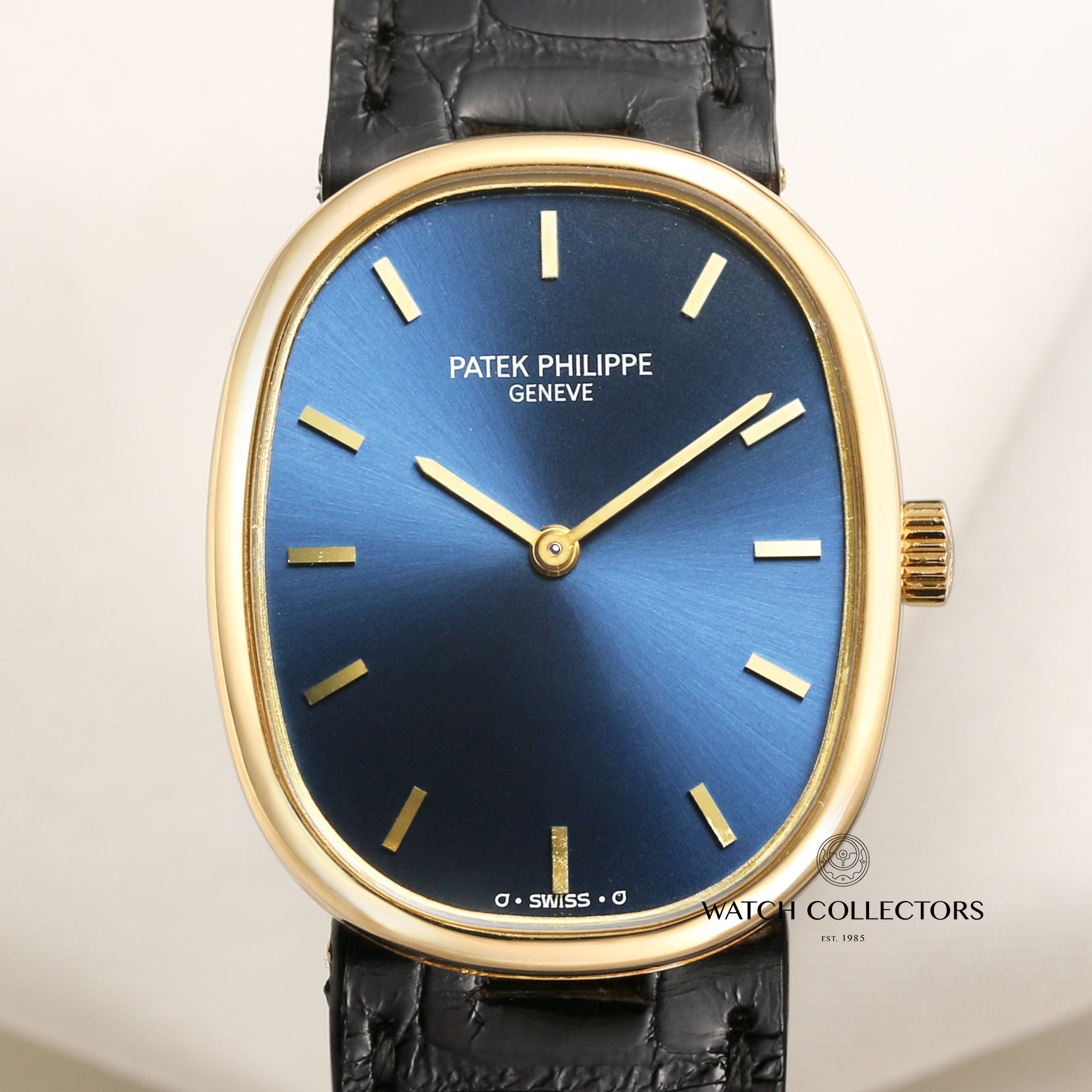 Patek Philippe Ellipse 18K Yellow Gold Second Hand Watch Collectors 2