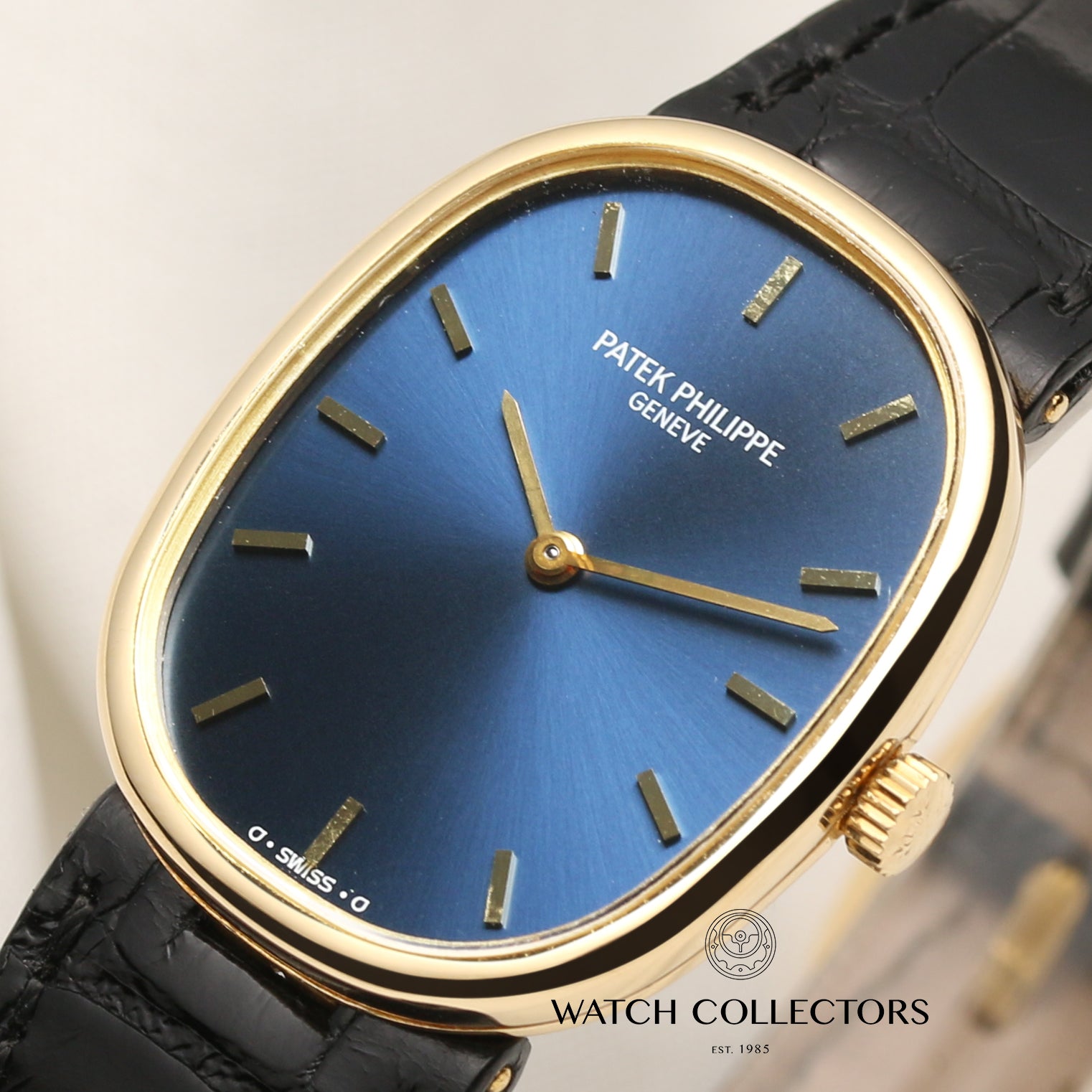 Patek Philippe Ellipse 18K Yellow Gold Second Hand Watch Collectors 4