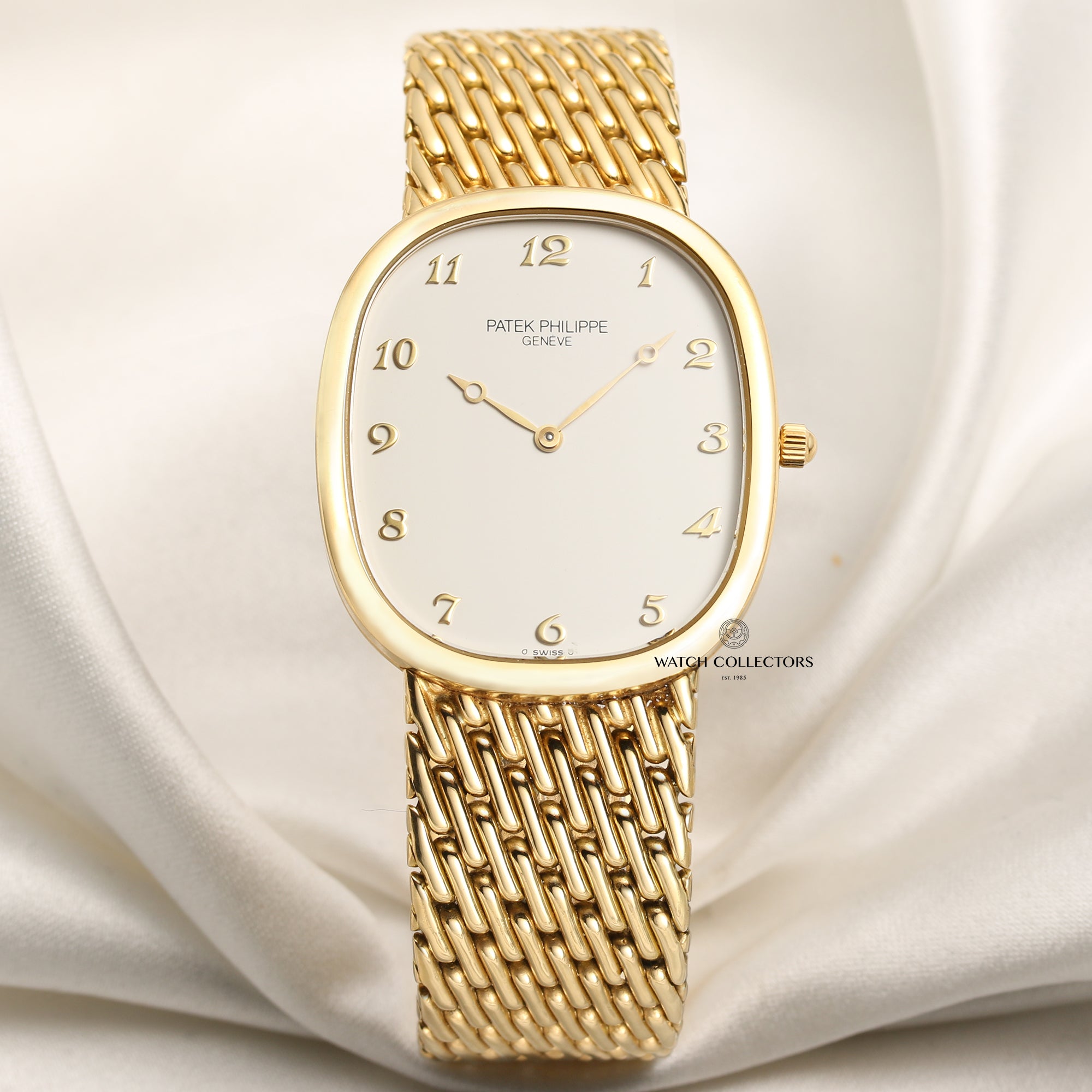 Patek Philippe Ellipse 3738 118 18K Yellow Gold Breguet Style Numbers Second Hand Watch Collectors 1