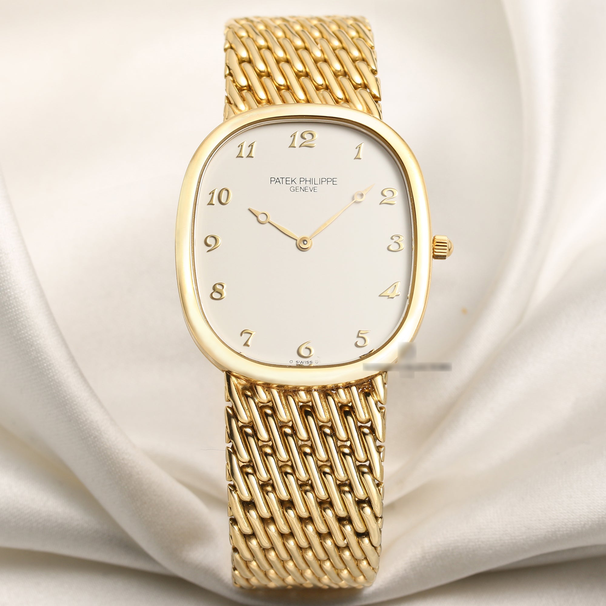 Patek-Philippe-Ellipse-3738-118-18K-Yellow-Gold-Breguet-Style-Numbers-Second-Hand-Watch-Collectors-1