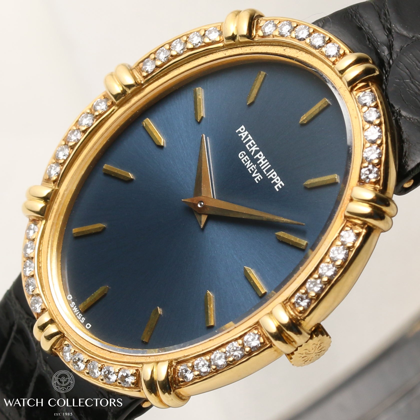 Patek Philippe Ellipse 4286 18K Yellow Gold Blue Dial Diamond Bezel Second Hand Watch Collectors 4