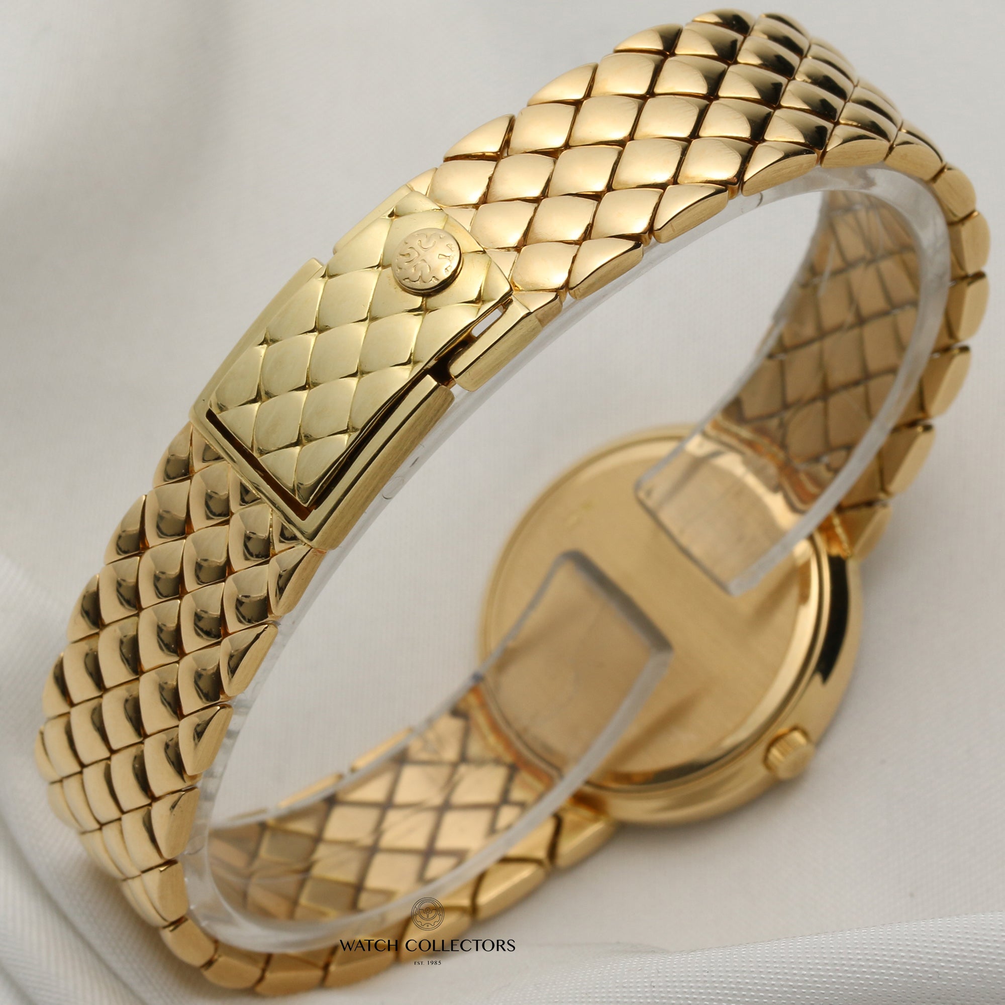 Patek-Philippe-Lady-Calatrava-18K-Yellow-Gold-Second-Hand-Watch-Collectors-5