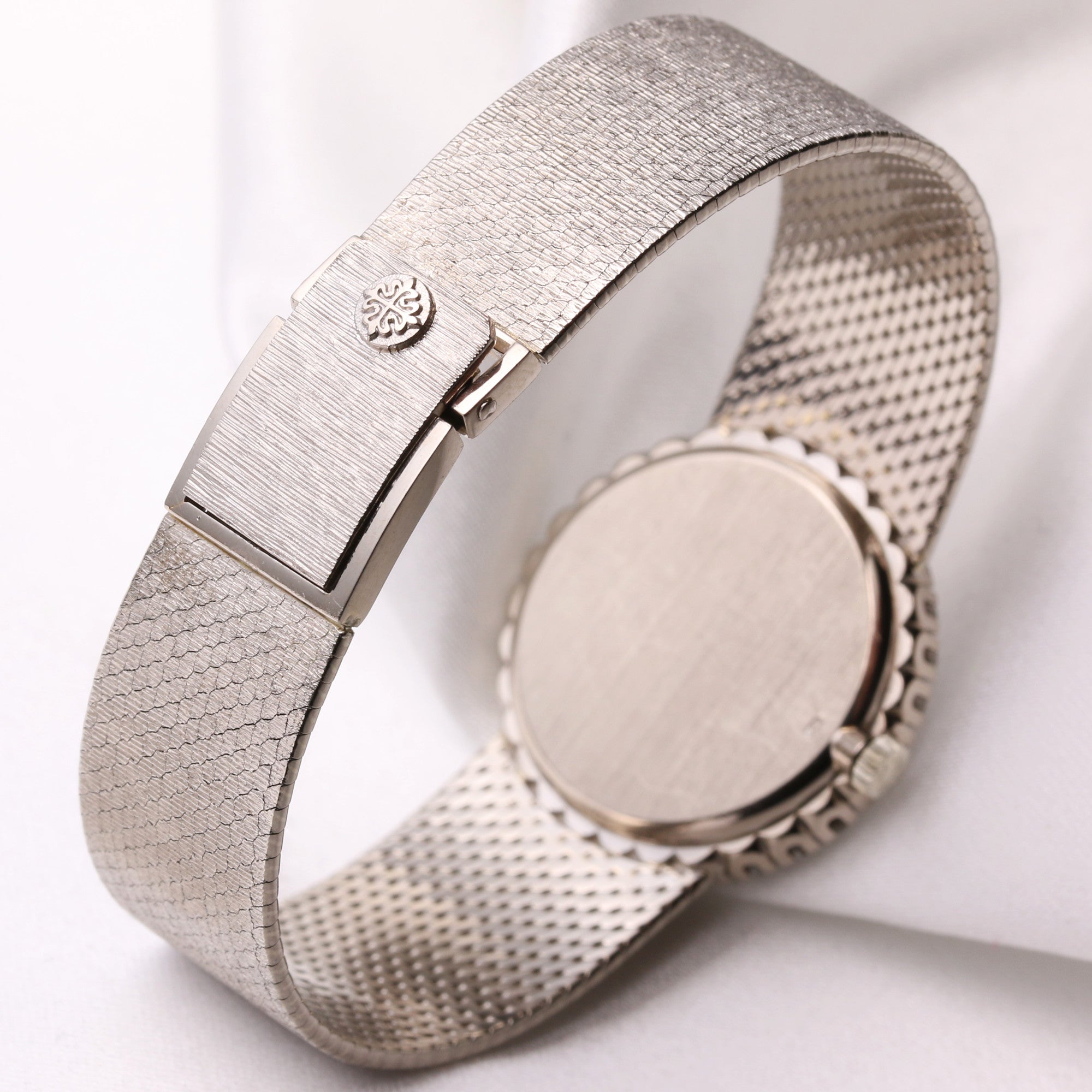 Patek Philippe Lady Ellipse 3345 Diamond 18K White Gold Second Hand Watch Collectors 1 (5)