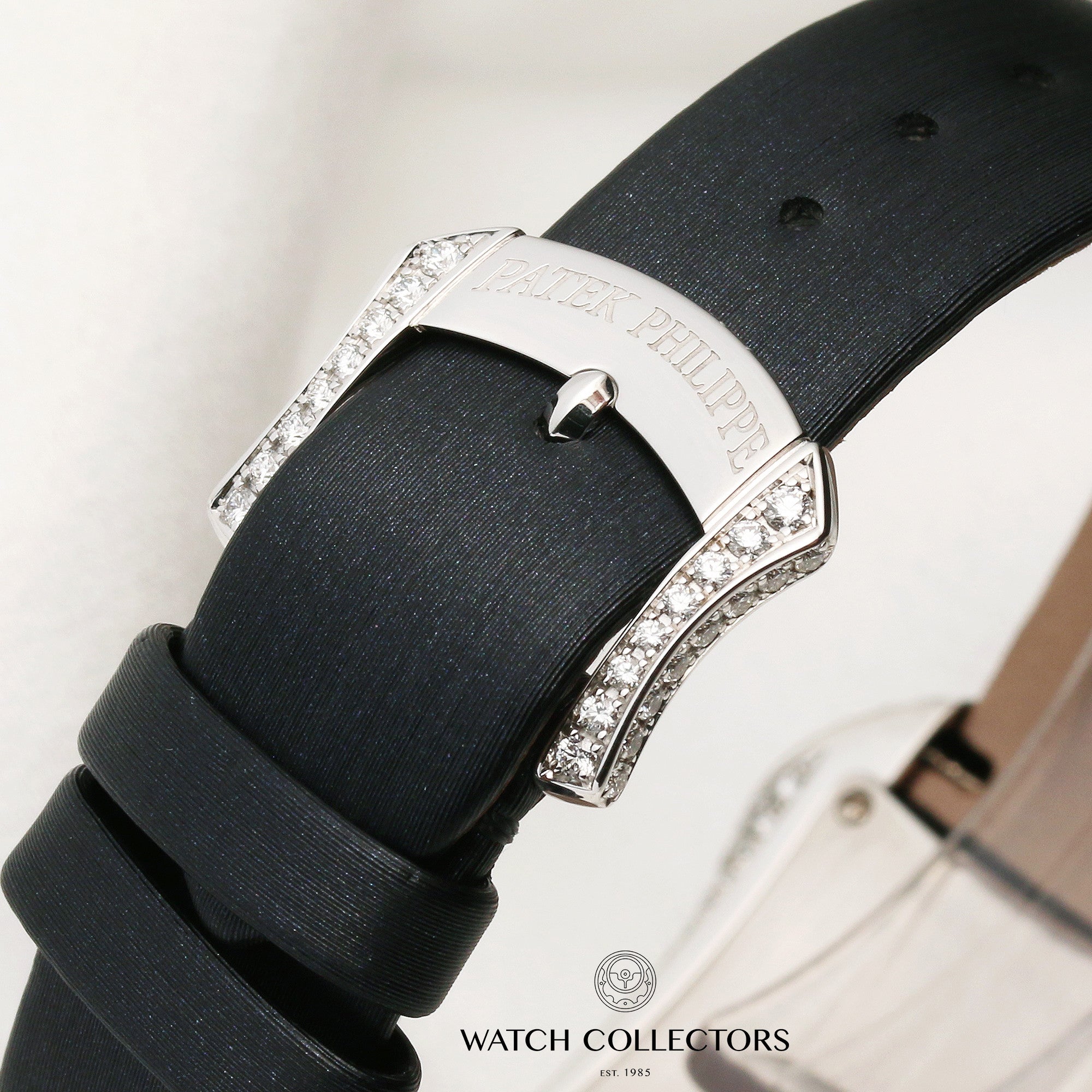 Patek-Philippe-Lady-Gondolo-4973-18K-White-Gold-Diamond-Case-Second-Hand-Watch-Collectors-11