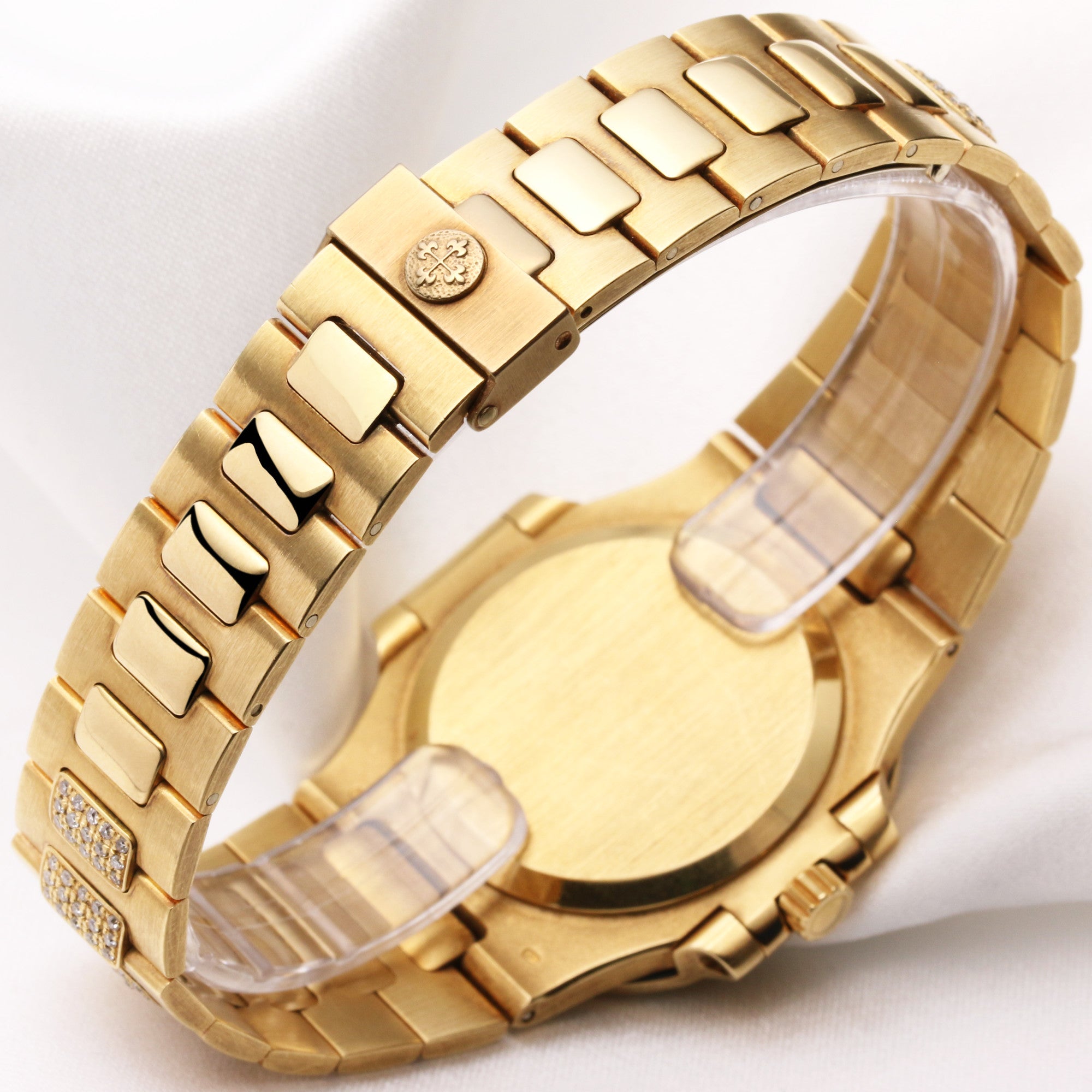 Patek Philippe Nautilus 3800 005 Diamond 18K Yellow Gold Second Hand Watch Collectors 9