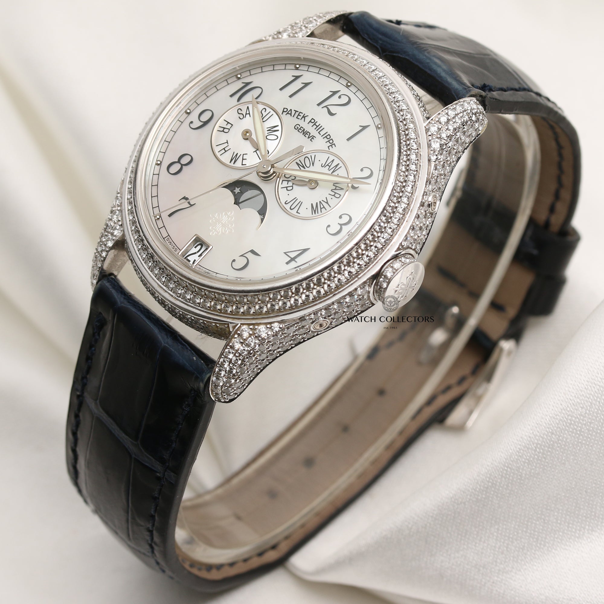 Patek Philippe Nautilus 4937G-001 18K Rose & White Gold Second Hand Watch Collectors 2