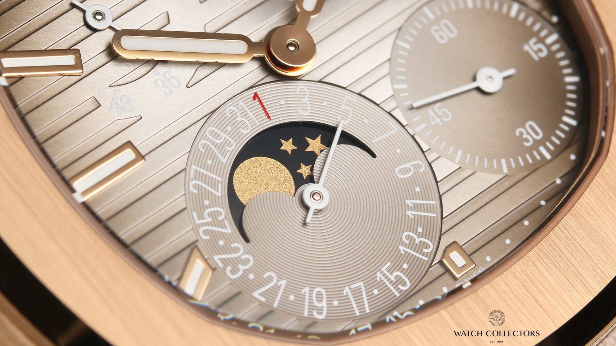 Patek Philippe Nautilus 5712GR-001 18K Rose & White Gold Second Hand Watch Collectors 4