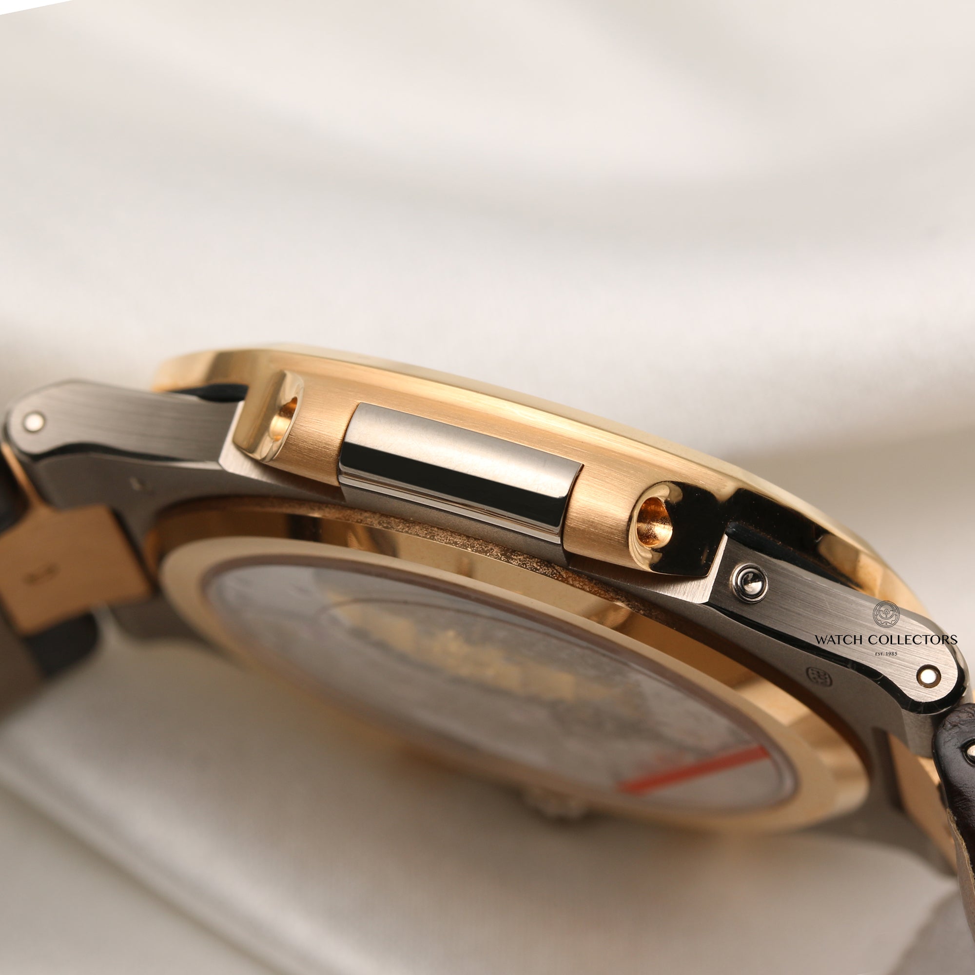 Patek Philippe Nautilus 5712GR-001 18K Rose & White Gold Second Hand Watch Collectors 6