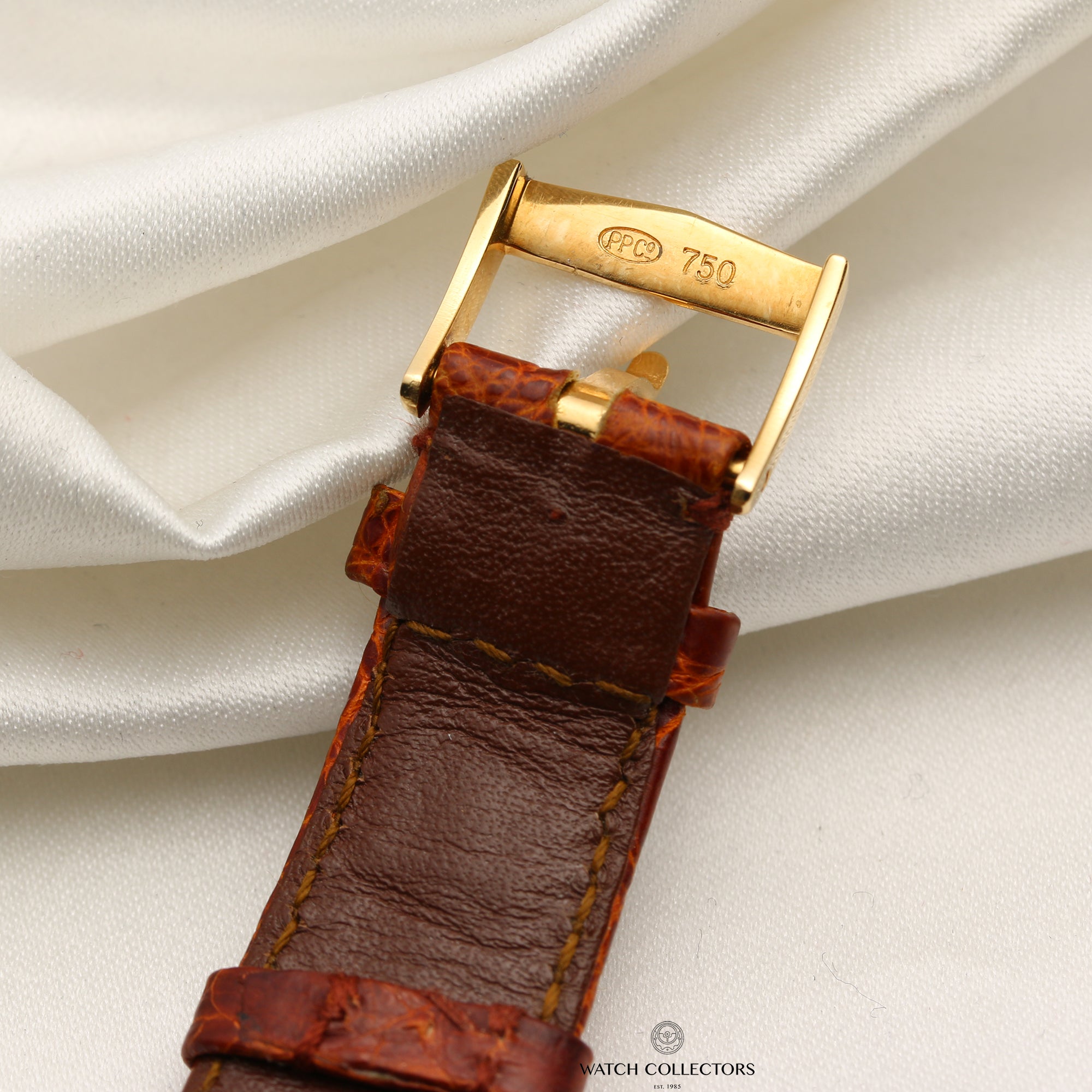 Patek Philippe Perpetual Calendar 3971 18K Yellow Gold Second Hand Watch Collectors 14