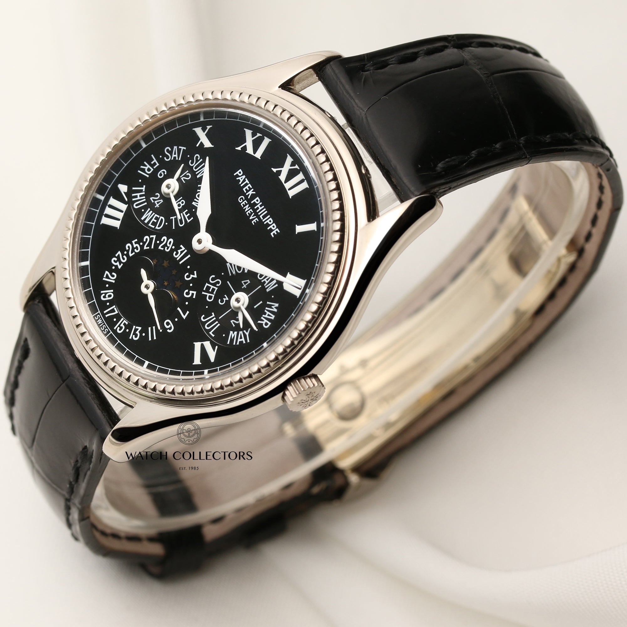 Patek Philippe Perpetual Calendar 5038G 18K White Gold Second Hand Watch Collectors 3