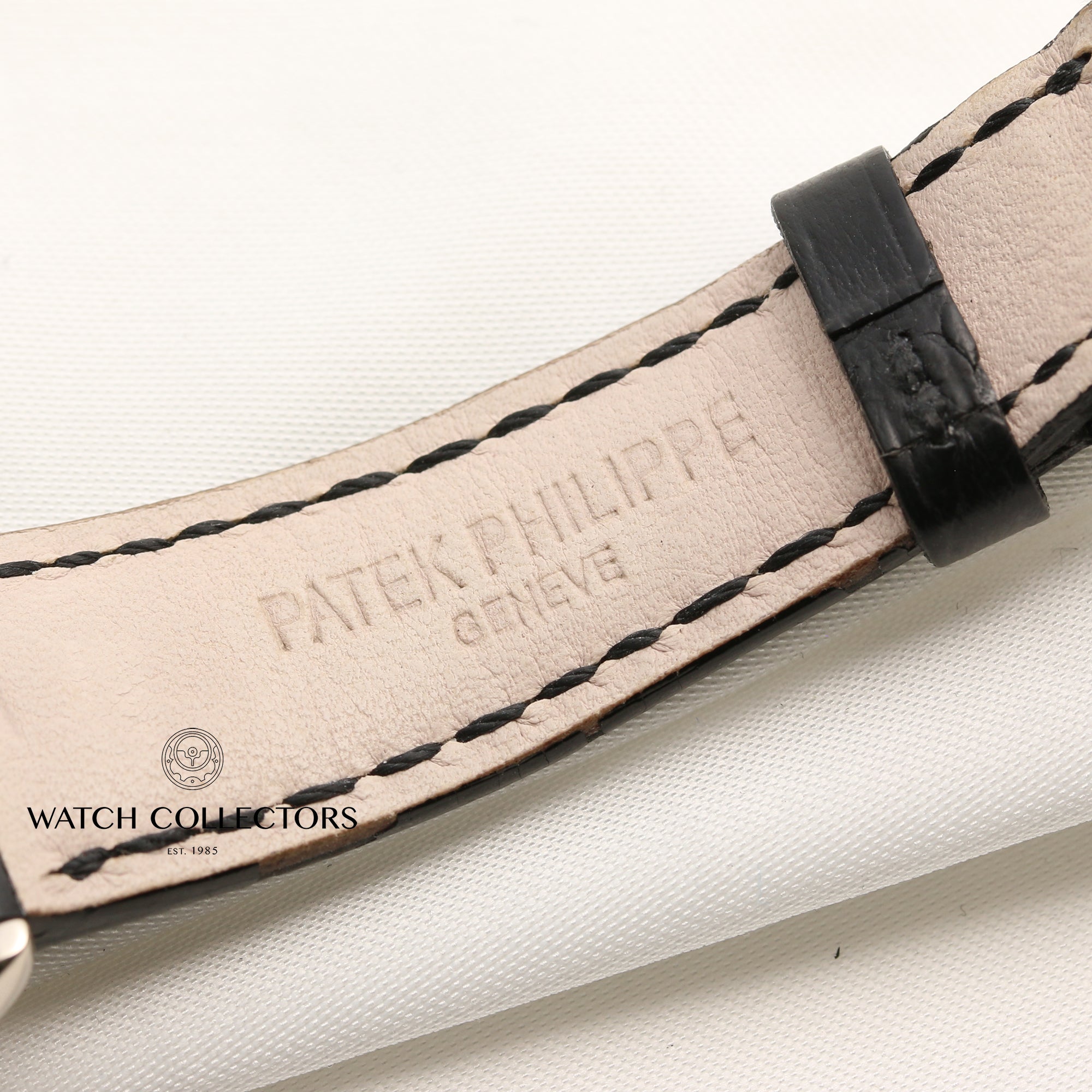 Patek Philippe Perpetual Calendar 5038G 18K White Gold Second Hand Watch Collectors 9