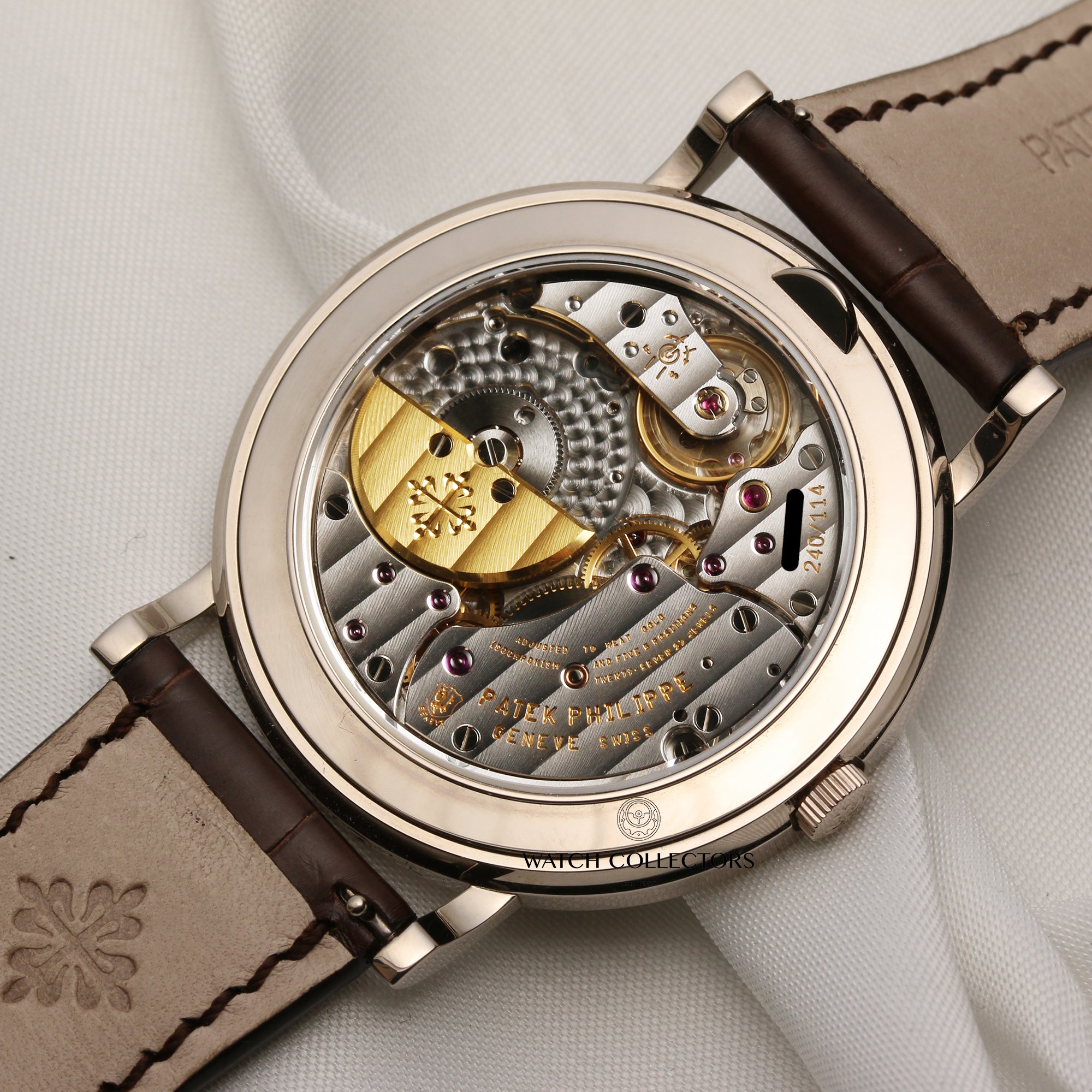 Patek-Philippe-Perpetual-Calendar-5139G-001-18K-White-Gold-Second-Hand-Watch-Collectors-7