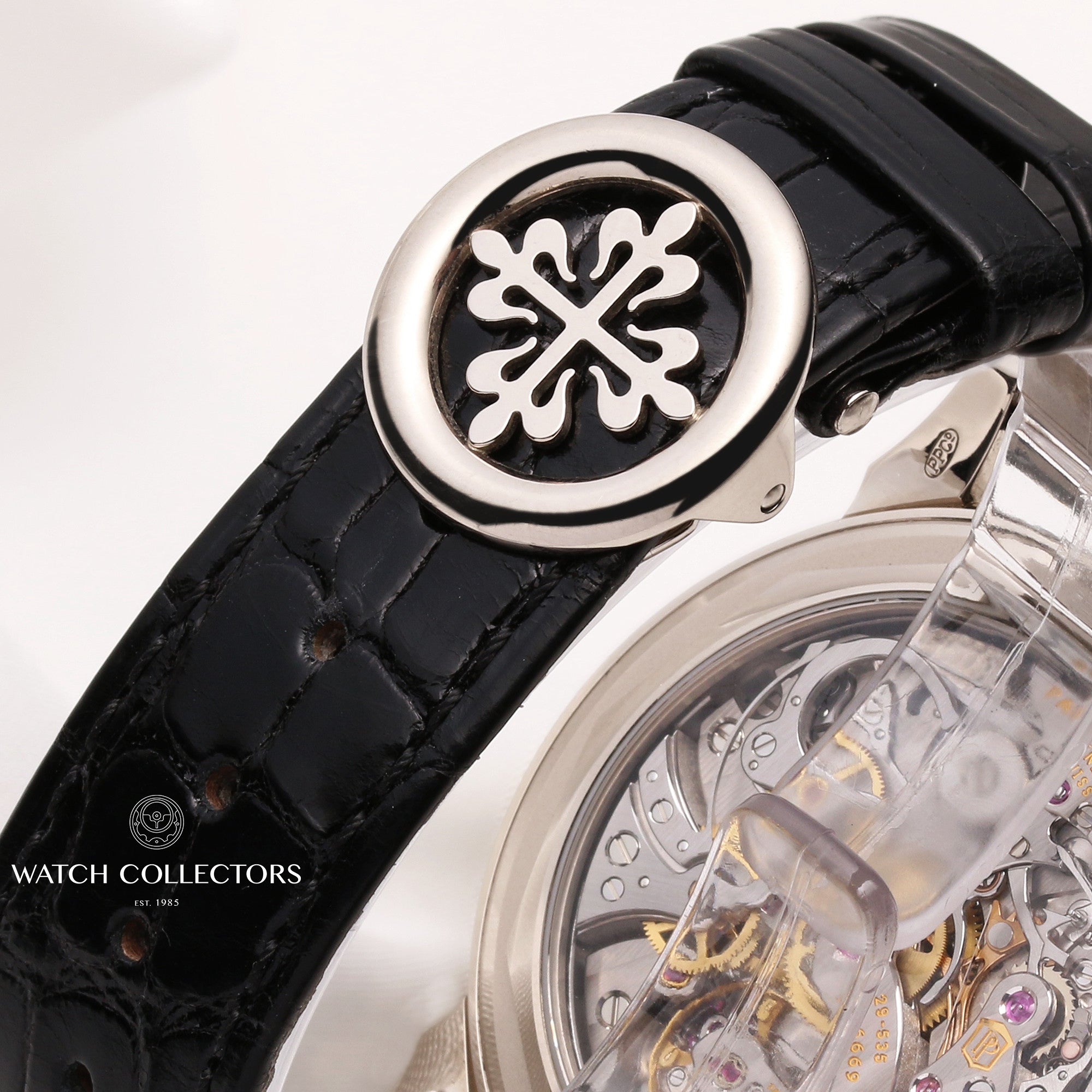 Patek-Philippe-Perpetual-Calendar-5270G-Silver-Dial-18K-White-Gold-Second-Hand-Watch-Collectors-11