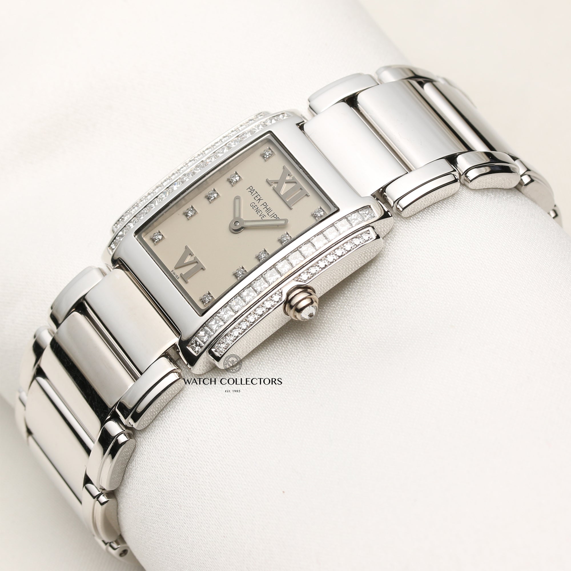 Patek Philippe Twenty-4 18K White Gold Princess Cut Diamond Second Hand Watch Collectors 3
