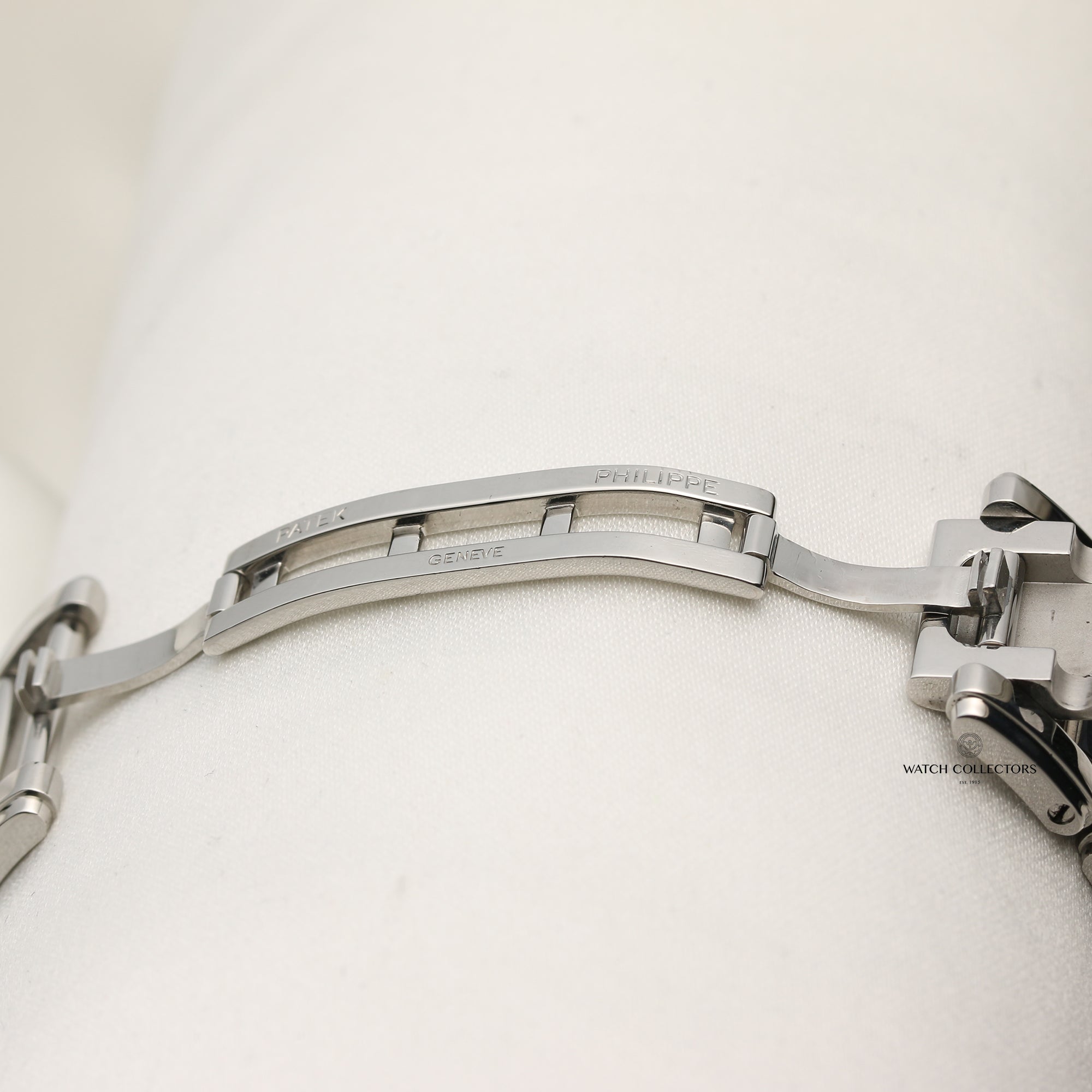 Patek Philippe Twenty-4 Diamond Second Hand Watch Collectors 6