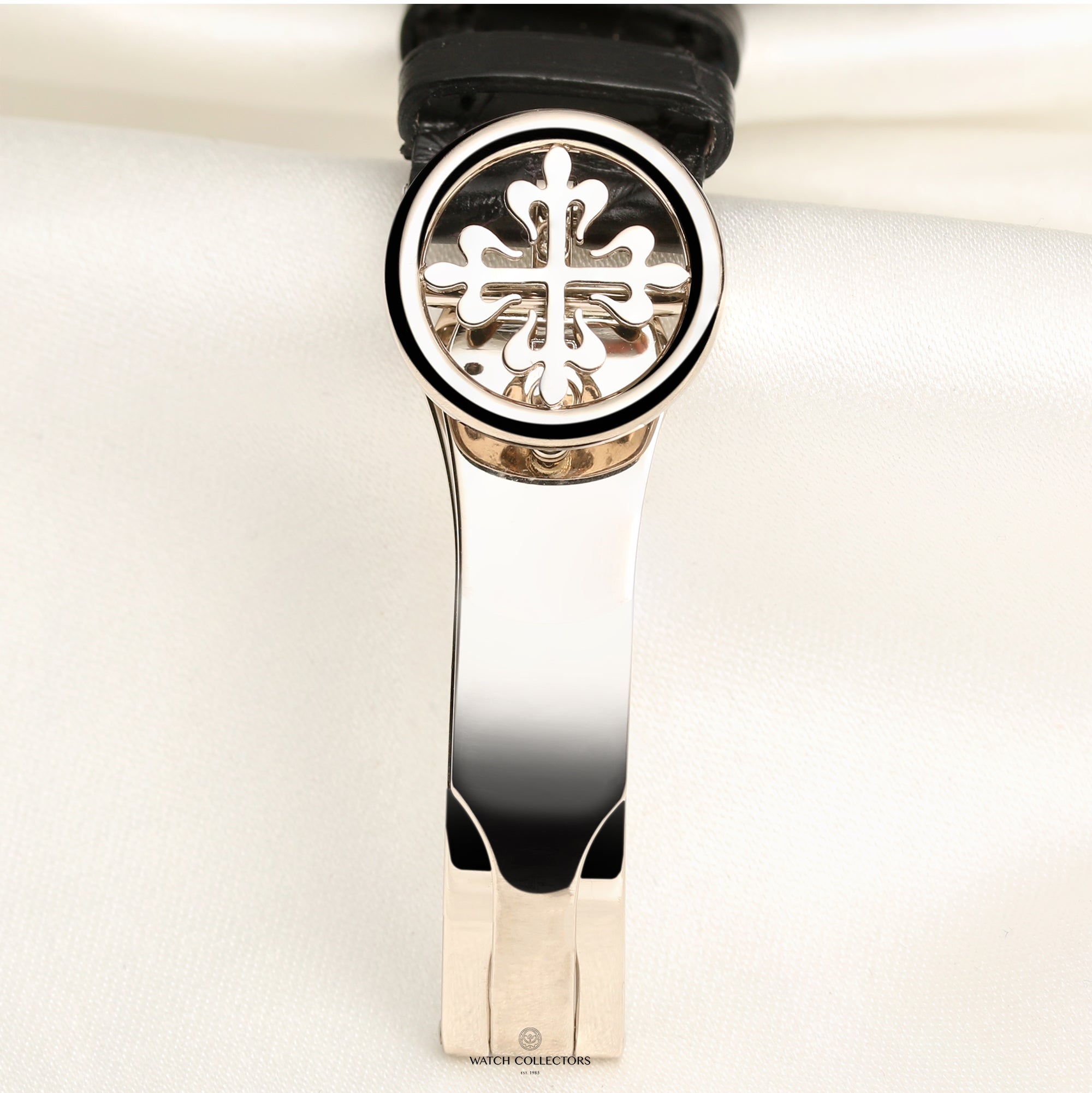 Patek Philippe World Time 18K White Gold Second Hand Watch Collectors 9