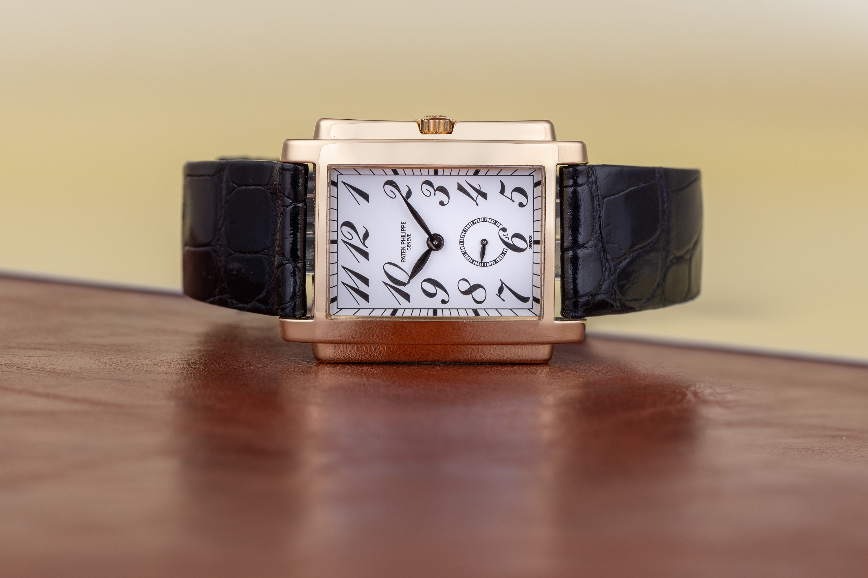 Patek Philippe Gondolo | REF. 5024J | 18k Yellow Gold | 30mm