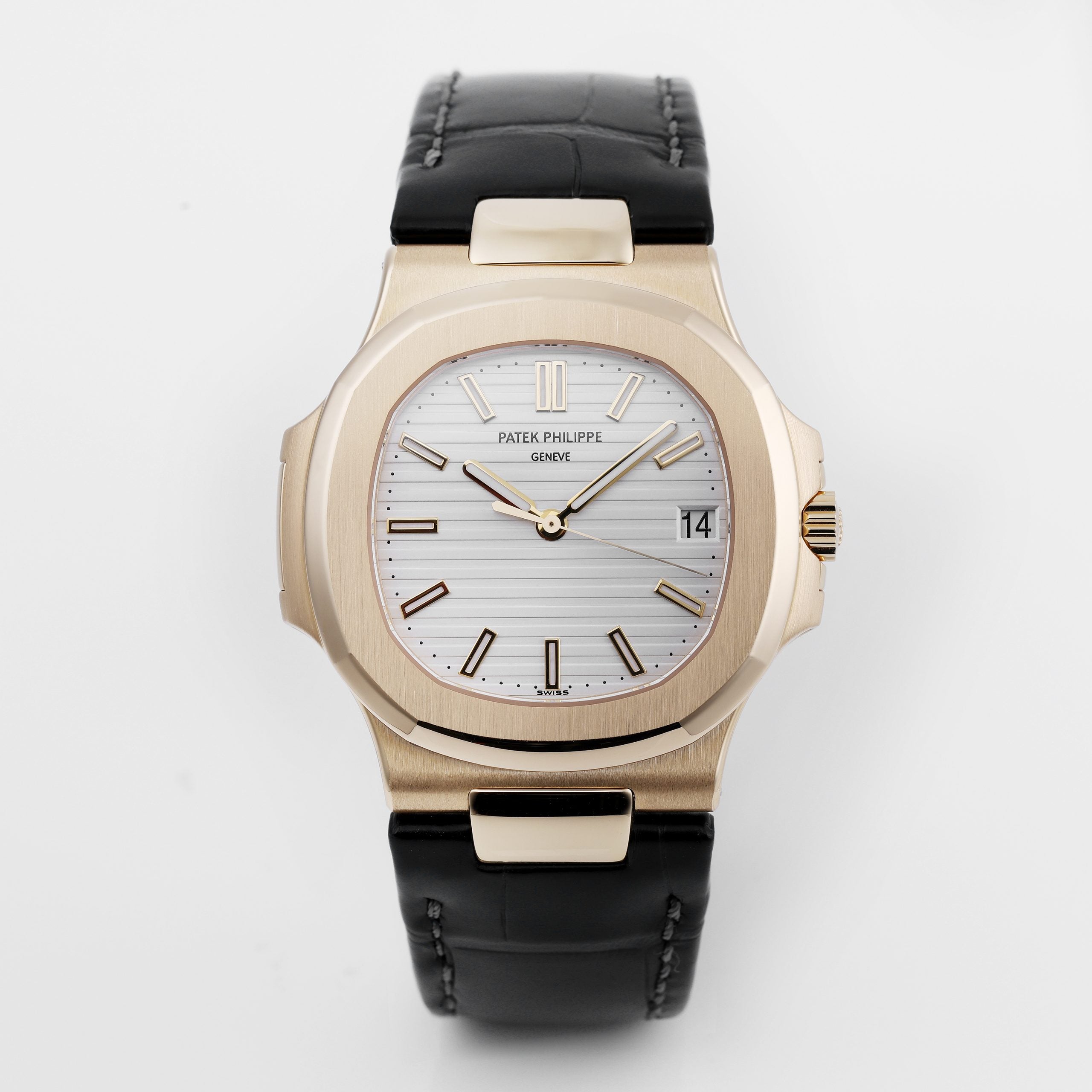 Patek_Aquanaut_Gold_01