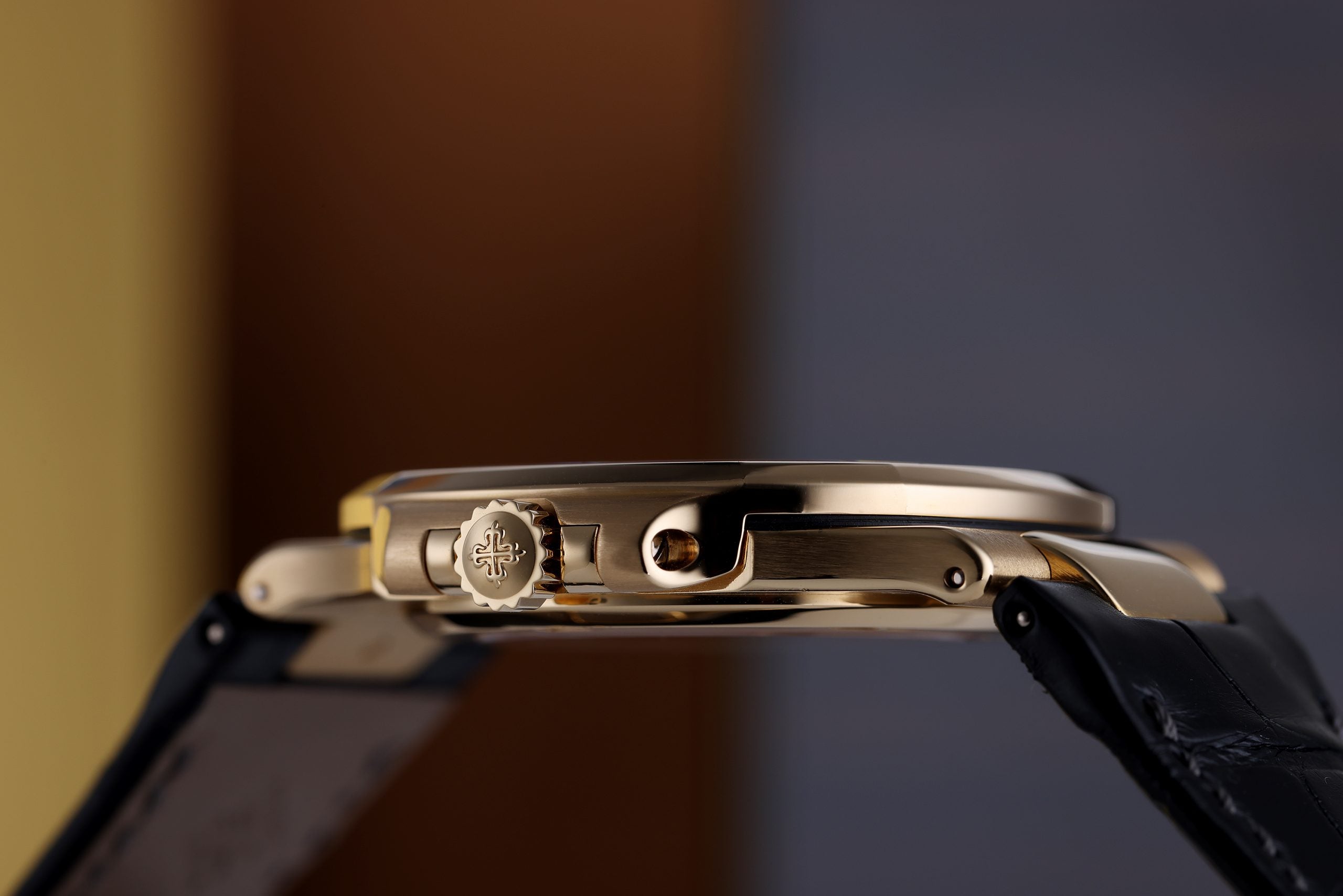 Patek_Aquanaut_Gold_06