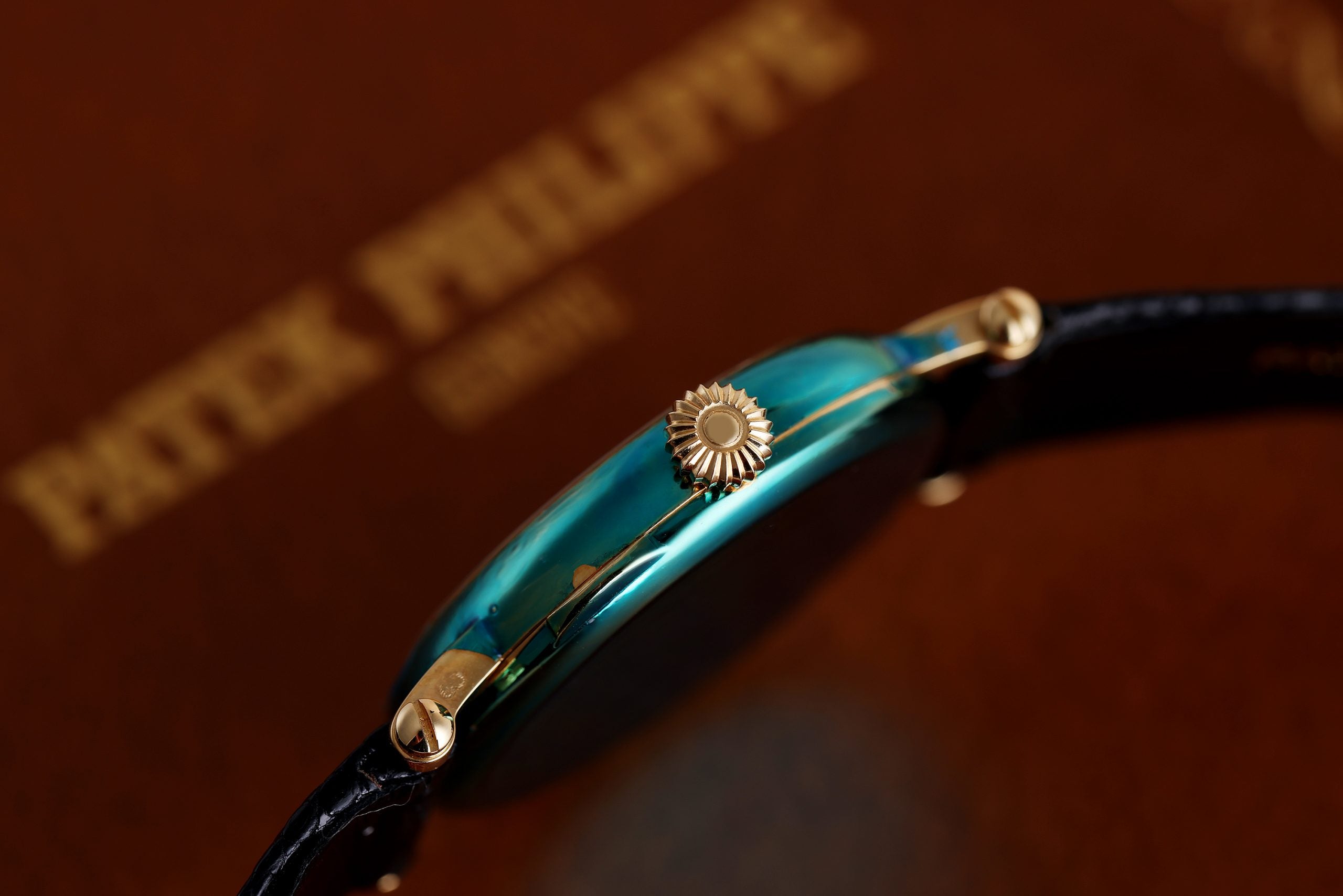 Patek_Officers_Case_06