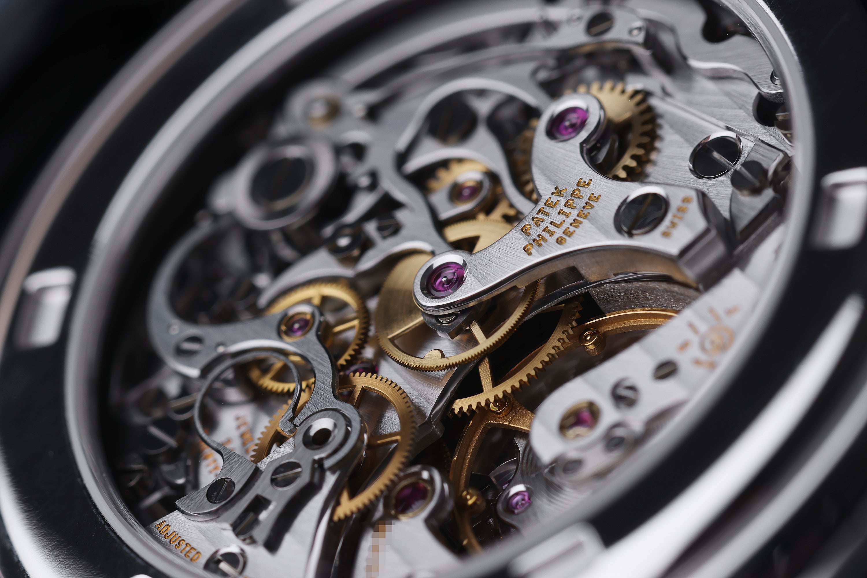 Patek Philippe Complications Chronograph | REF. 5070G | 18k White Gold | 42mm