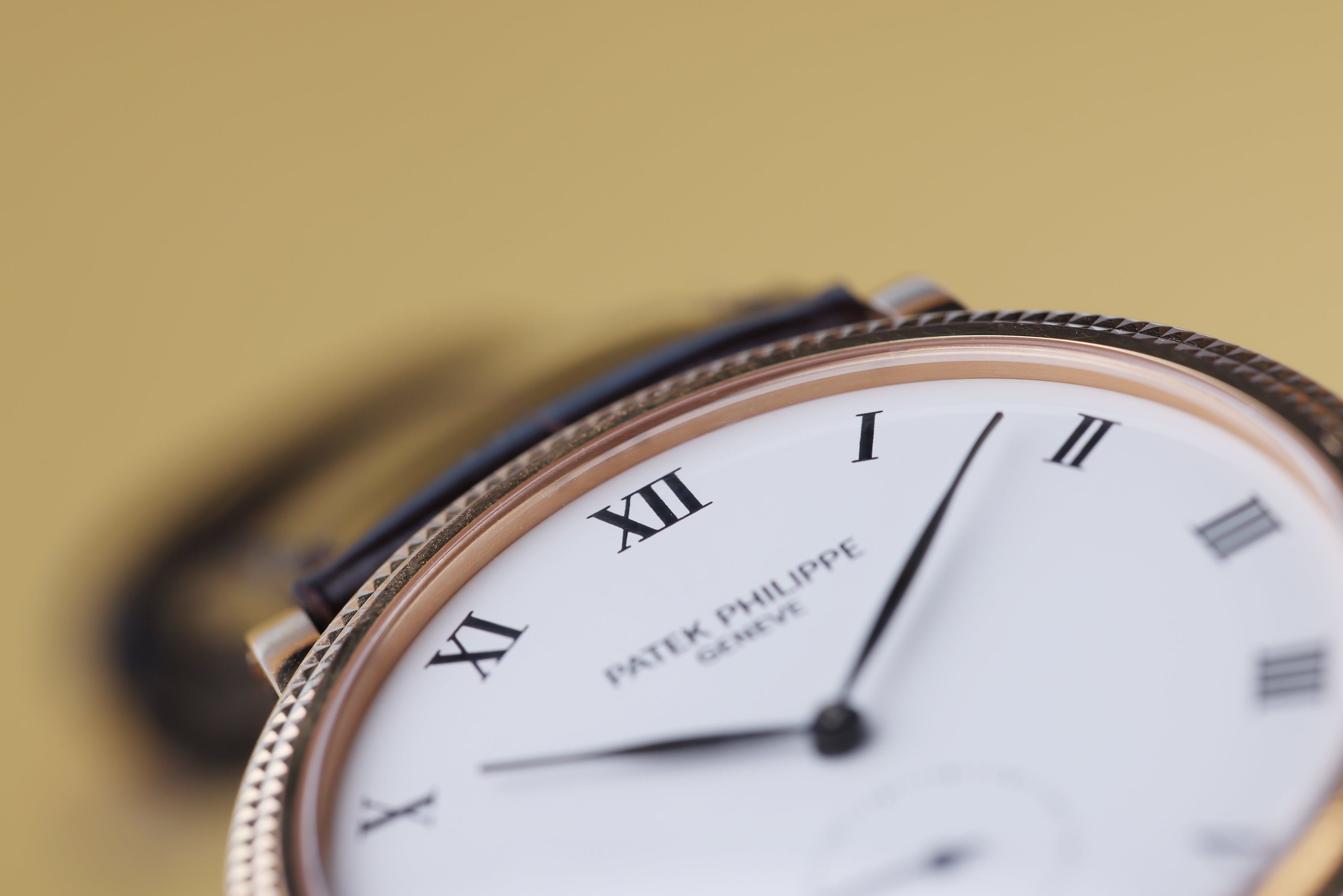 Patek Philippe Calatrava | REF. 3919 | 33mm | 18k Rose Gold | Papers