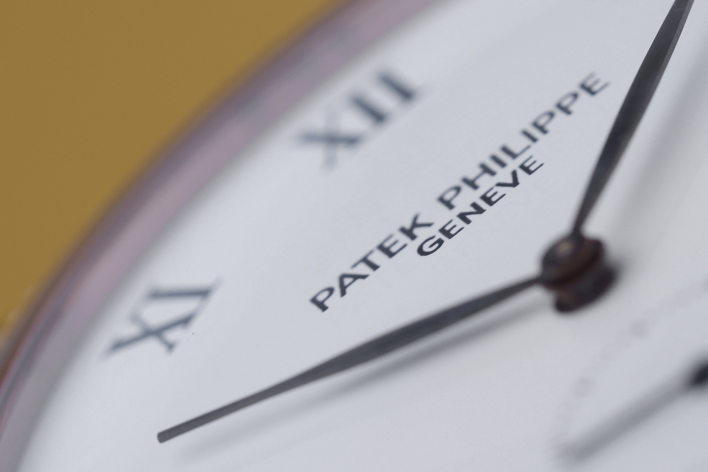 Patek Philippe Calatrava | REF. 3919 | 33mm | 18k Rose Gold | Papers