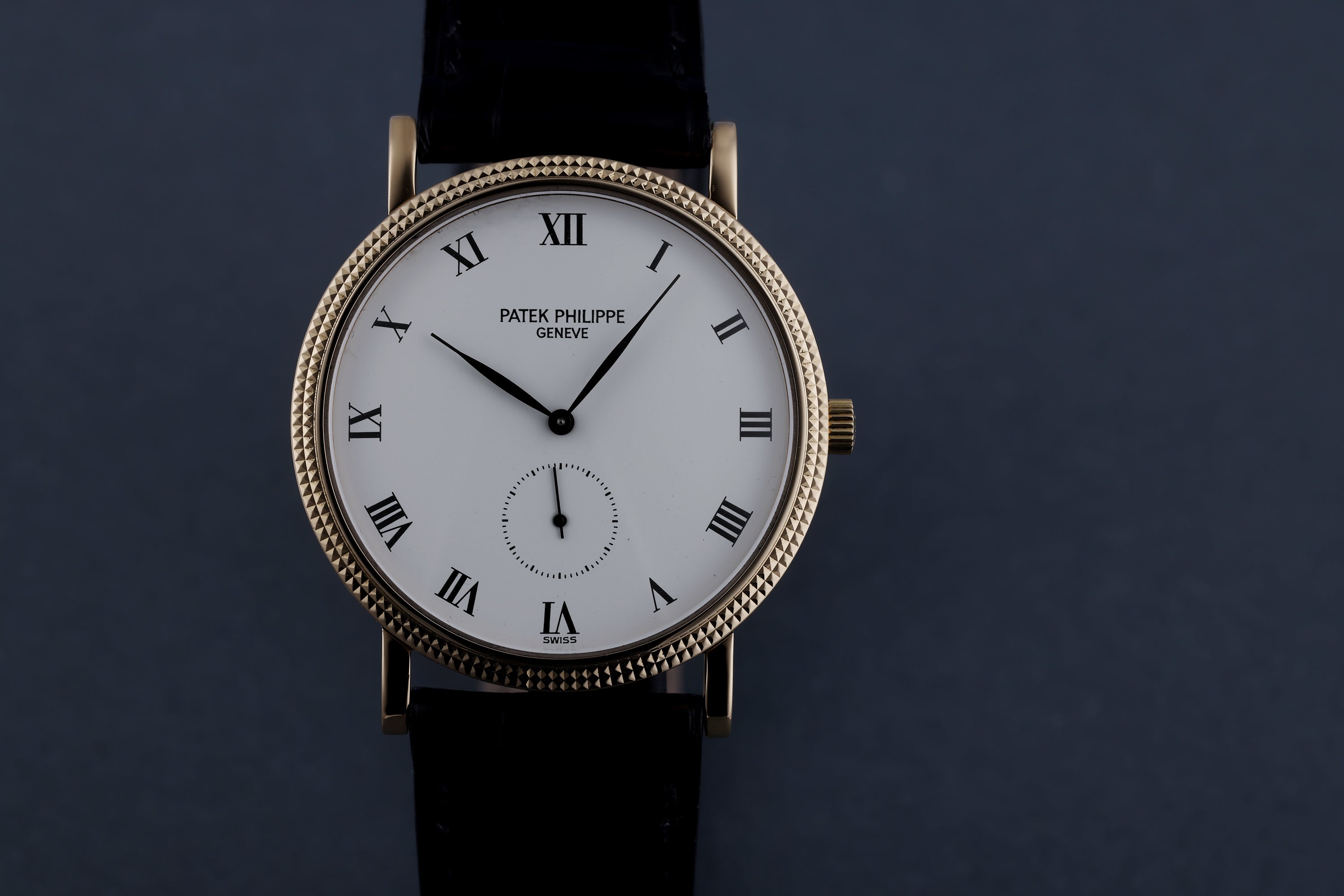 Patek Philippe Calatrava | REF. 3919J | 33mm | 18k Yellow Gold | Box & Papers