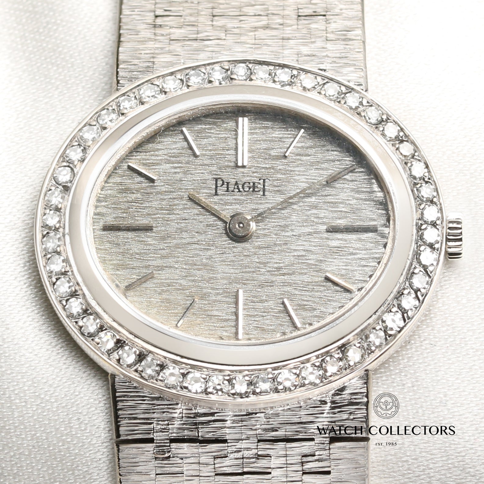 Piaget 18K White Gold Diamond Bezel Second Hand Watch Collectors 2