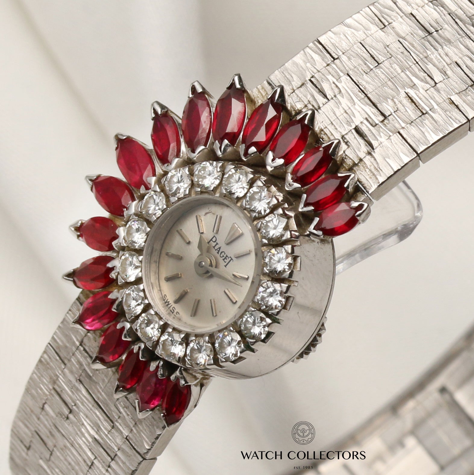 Piaget-18K-White-Gold-Diamond-Ruby-Bezel-Second-Hand-Watch-Collectors-4