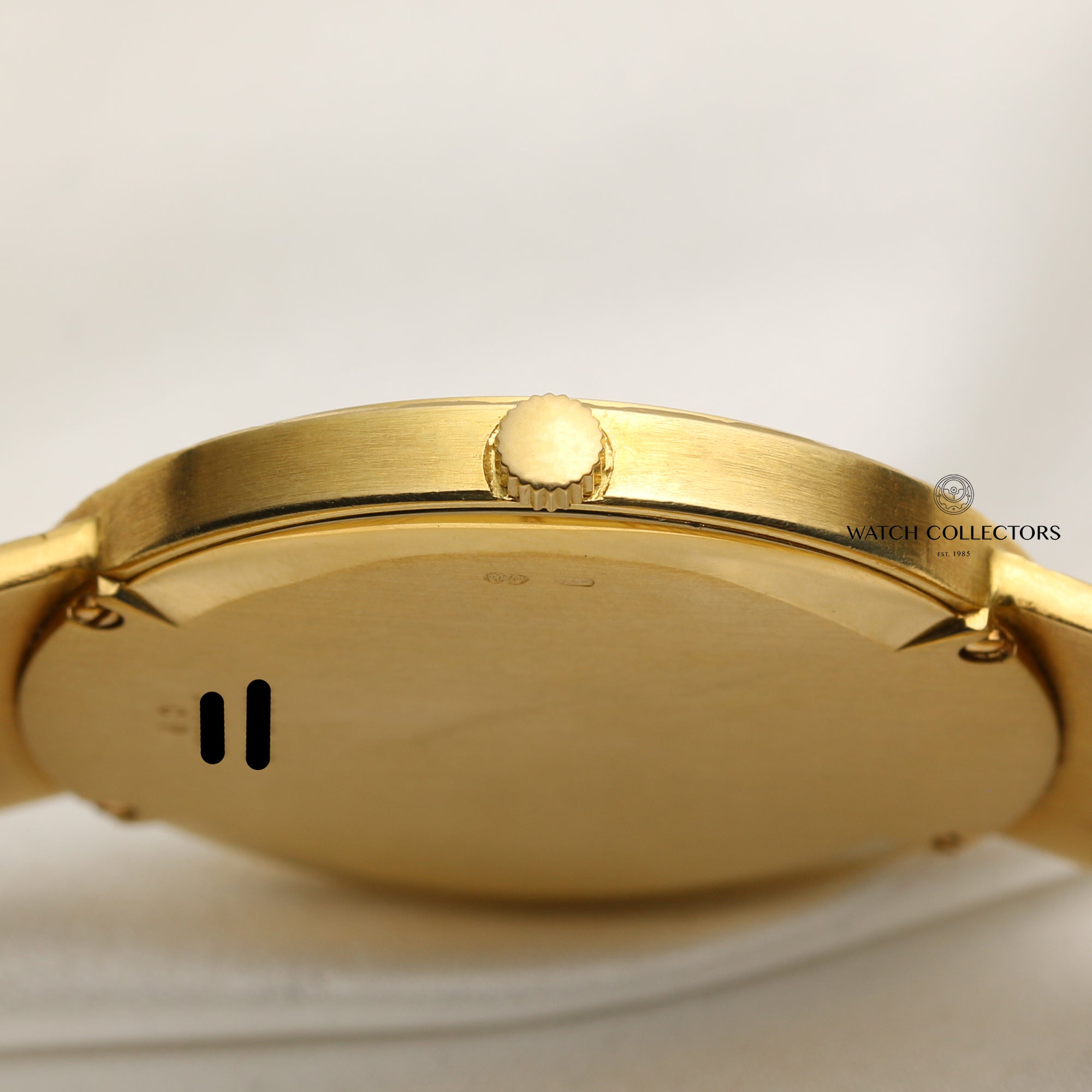 Piaget 18K Yellow Gold Diamond Onyx Dial Second Hand Watch Collectors 6