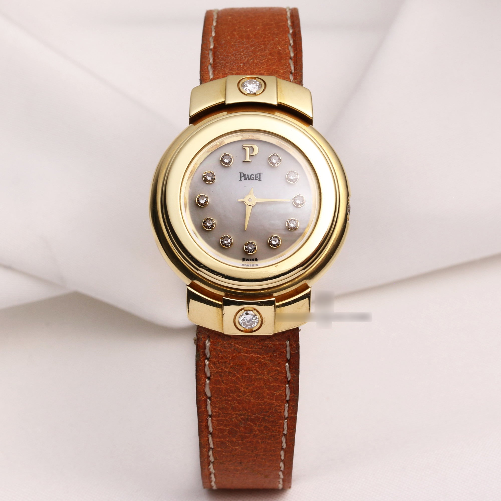 Piaget-18K-Yellow-Gold-MOP-Diamond-Second-hand-Watch-Collectors-1-1