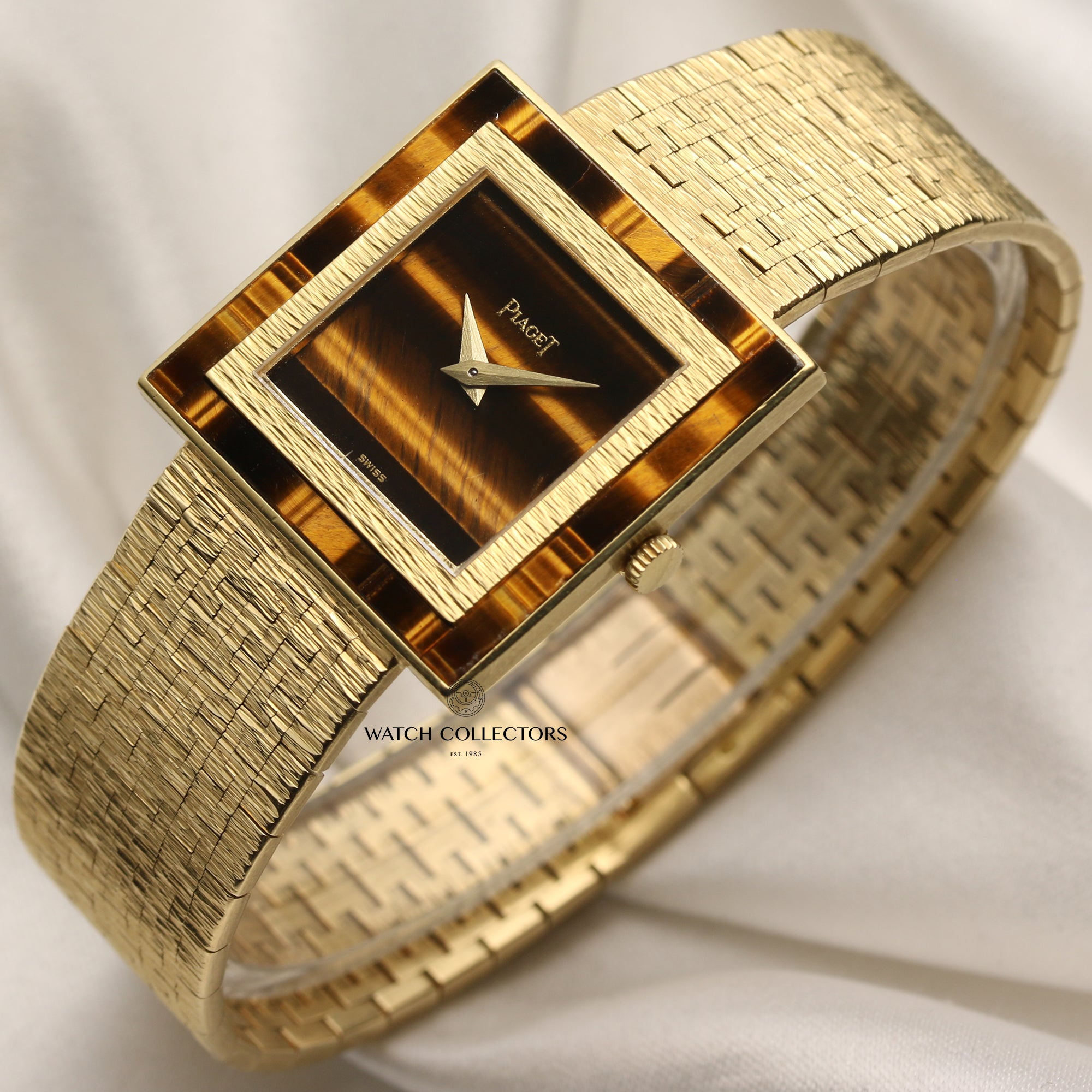 Piaget 18K Yellow Gold Tiger Eye Stone Dial Second Hand Watch Collectors 3