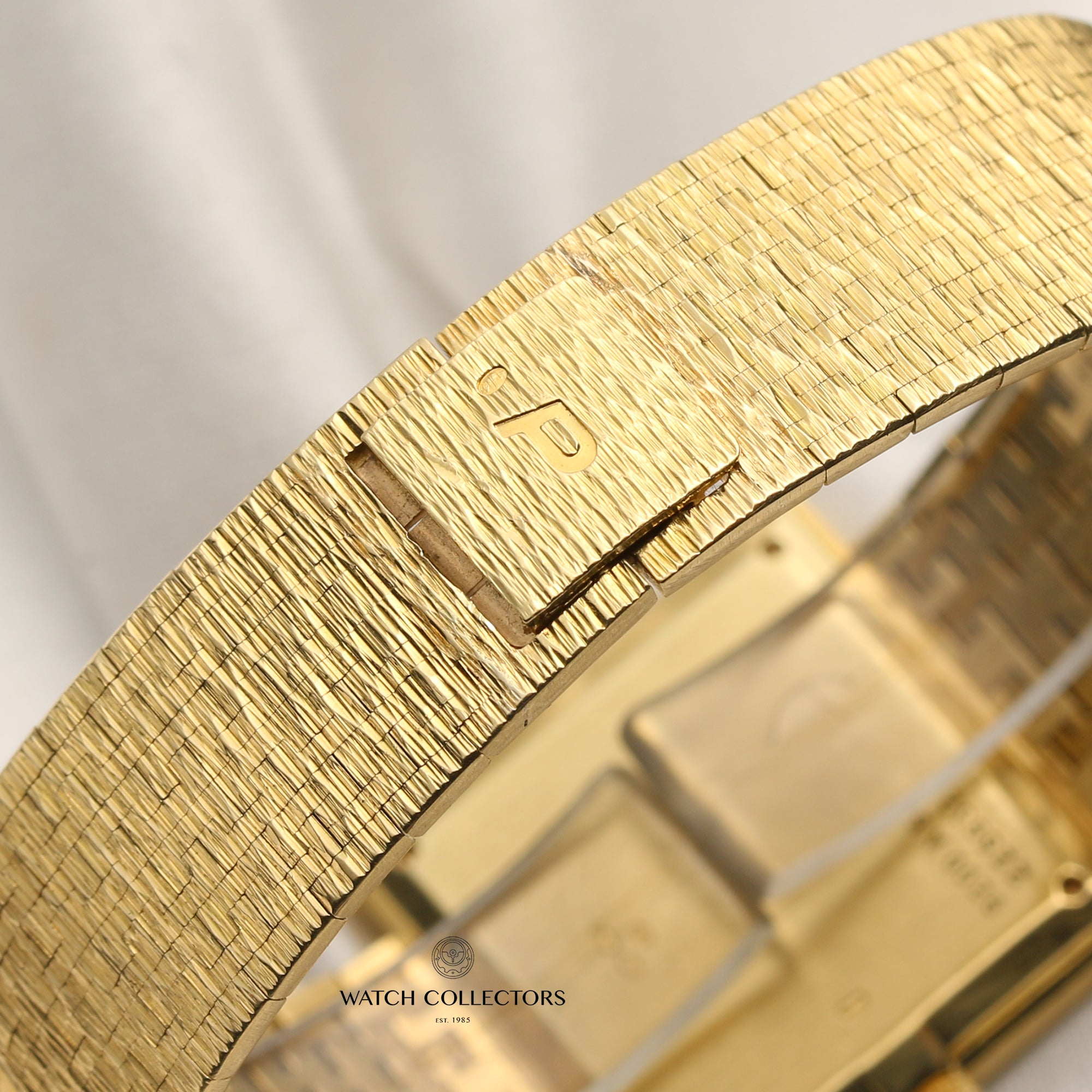 Piaget 18K Yellow Gold Tiger Eye Stone Dial Second Hand Watch Collectors 8