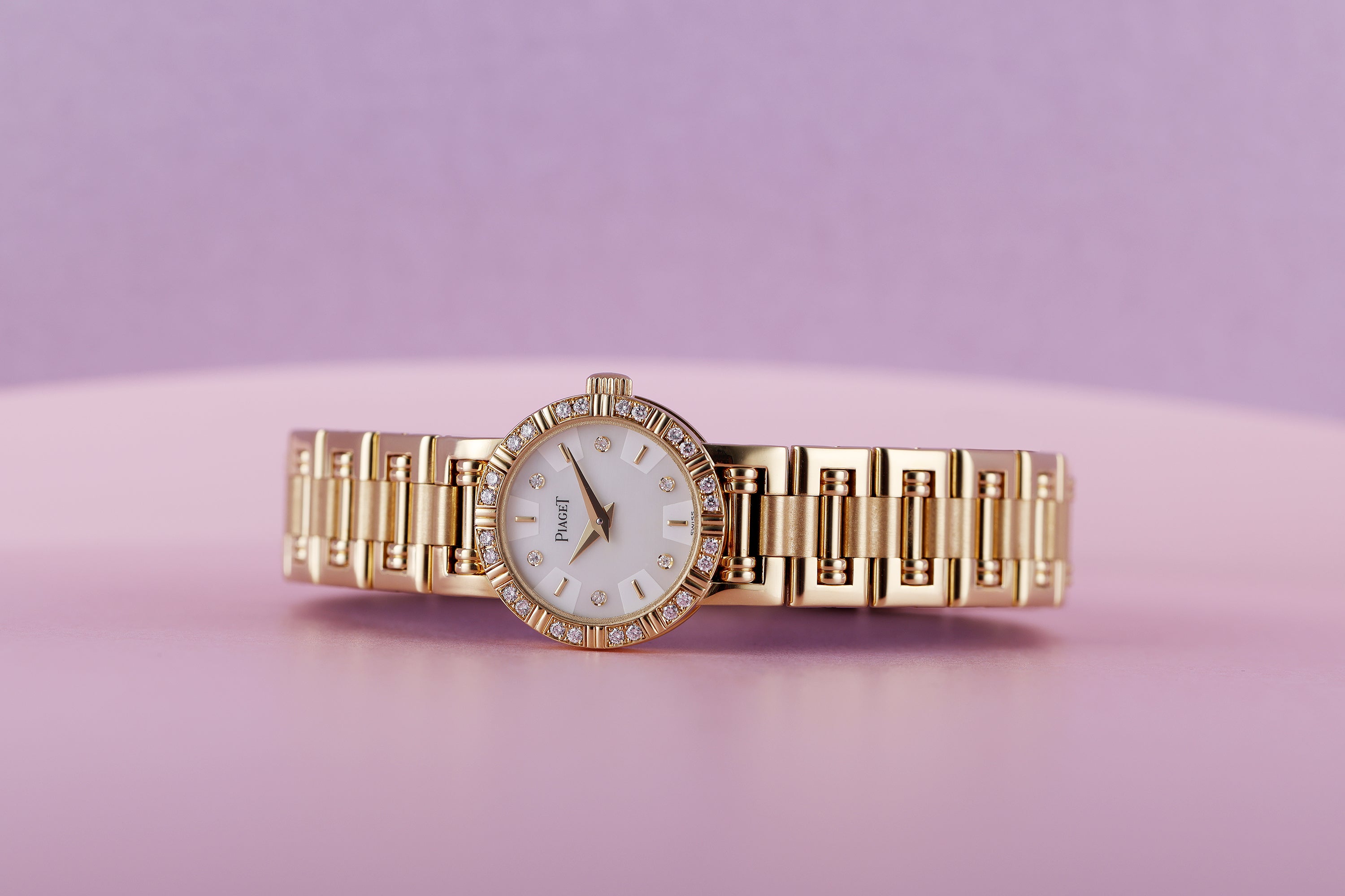 Piaget Dancer | REF. 5964 A K 81 | 18k Yellow Gold | Mother of Pearl dial, Diamond Hours & Bezel