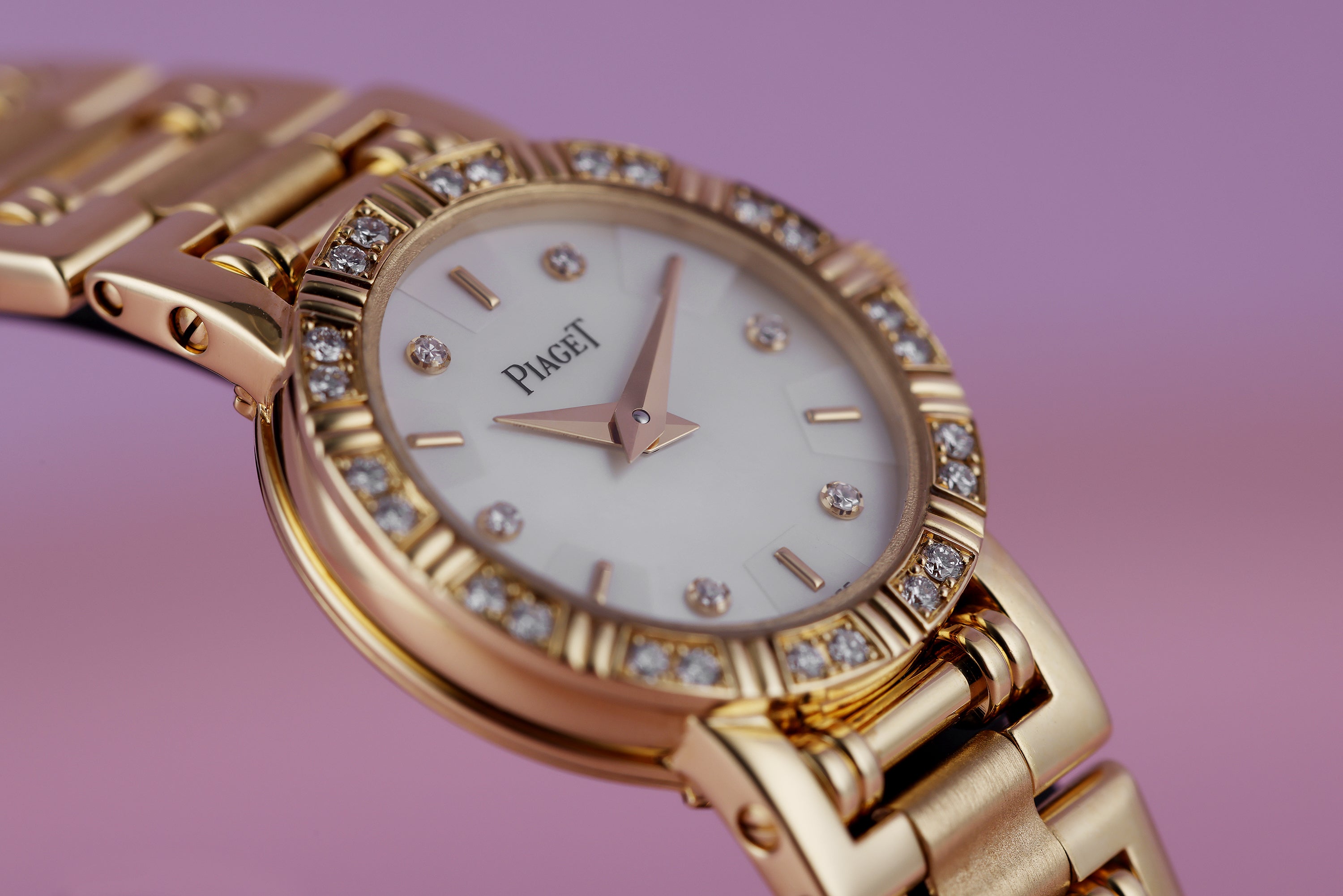 Piaget Dancer | REF. 5964 A K 81 | 18k Yellow Gold | Mother of Pearl dial, Diamond Hours & Bezel
