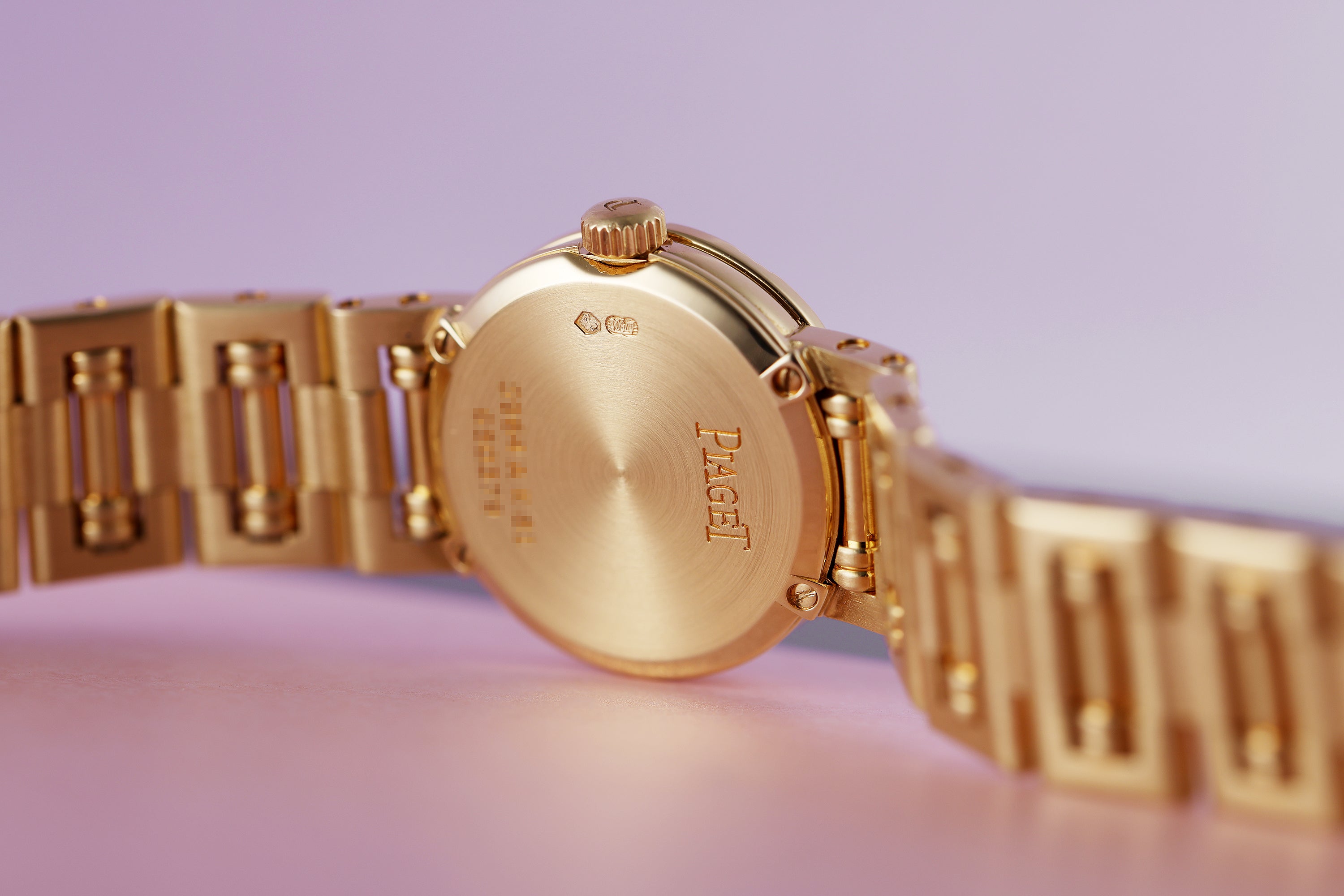 Piaget Dancer | REF. 5964 A K 81 | 18k Yellow Gold | Mother of Pearl dial, Diamond Hours & Bezel