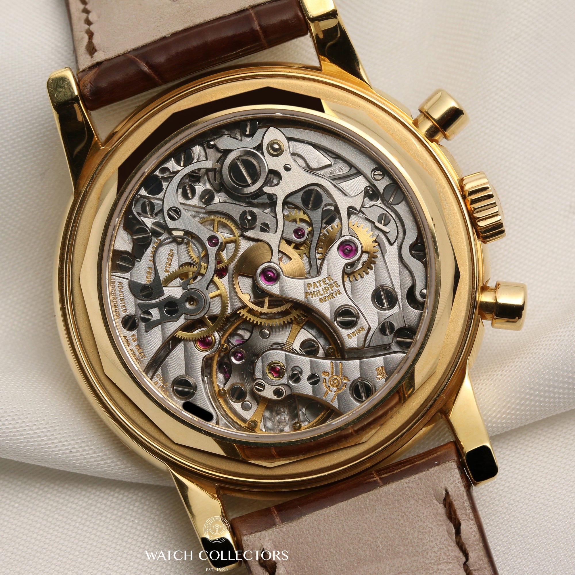 Rare-Patek-Philippe-3971-Grand-Complications-Perpetual-Calendar-Chronograph-18K-Yellow-Gold-Second-Hand-Watch-Collectors-6